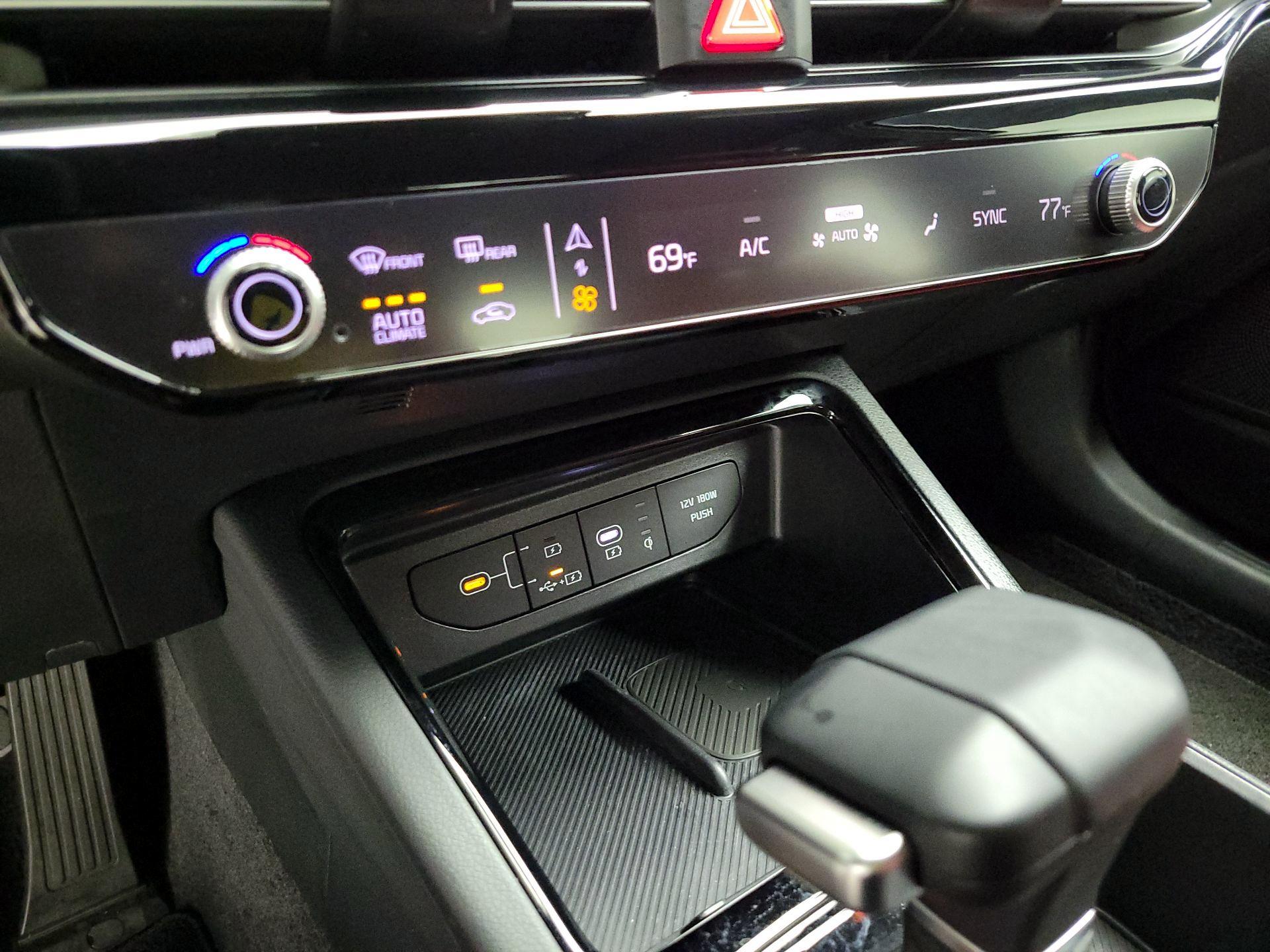 Thumbnail: 2025 Kia K5 - 17