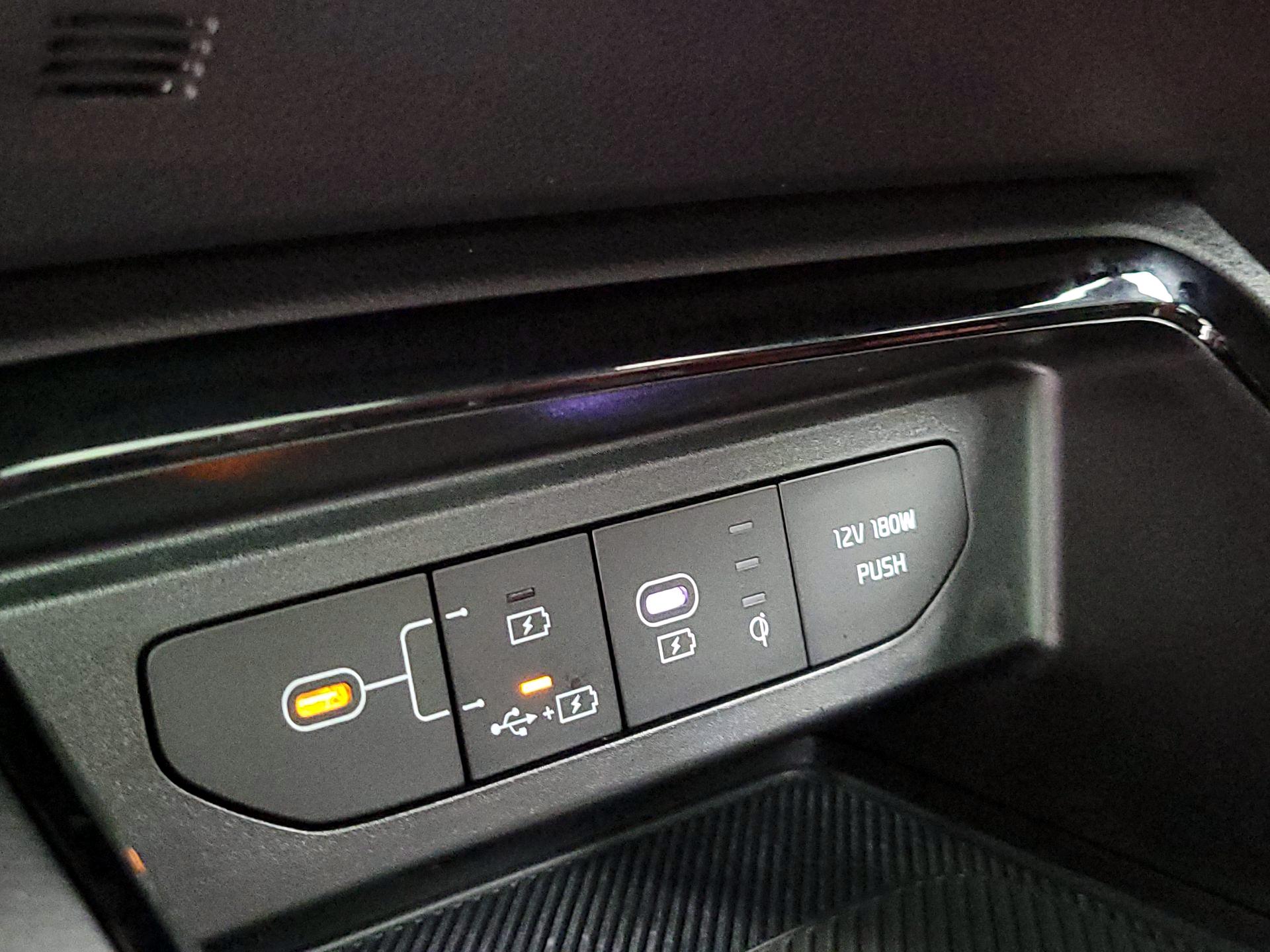 Thumbnail: 2025 Kia K5 - 19