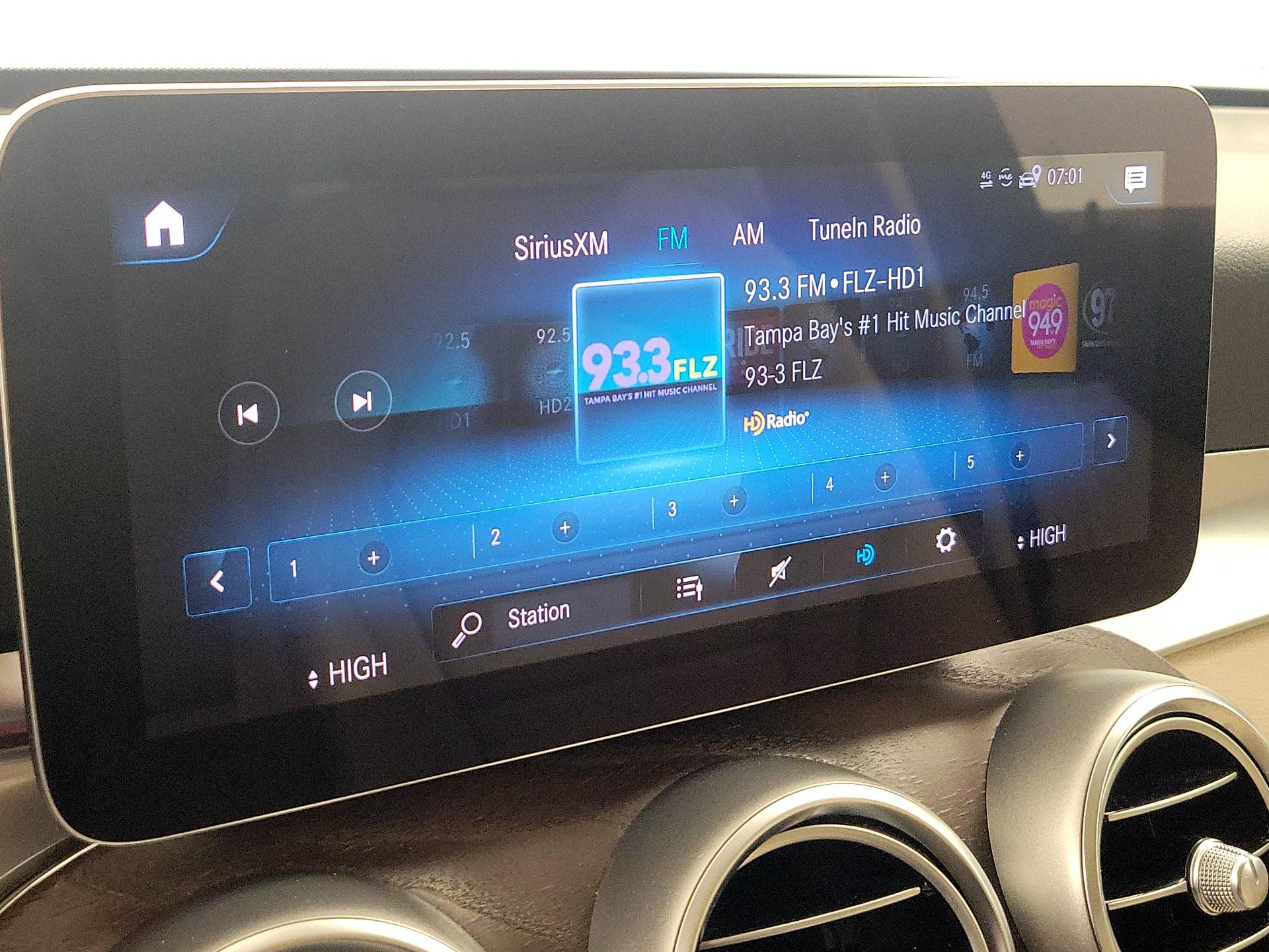 Thumbnail: 2020 Mercedes-Benz GLC - 15