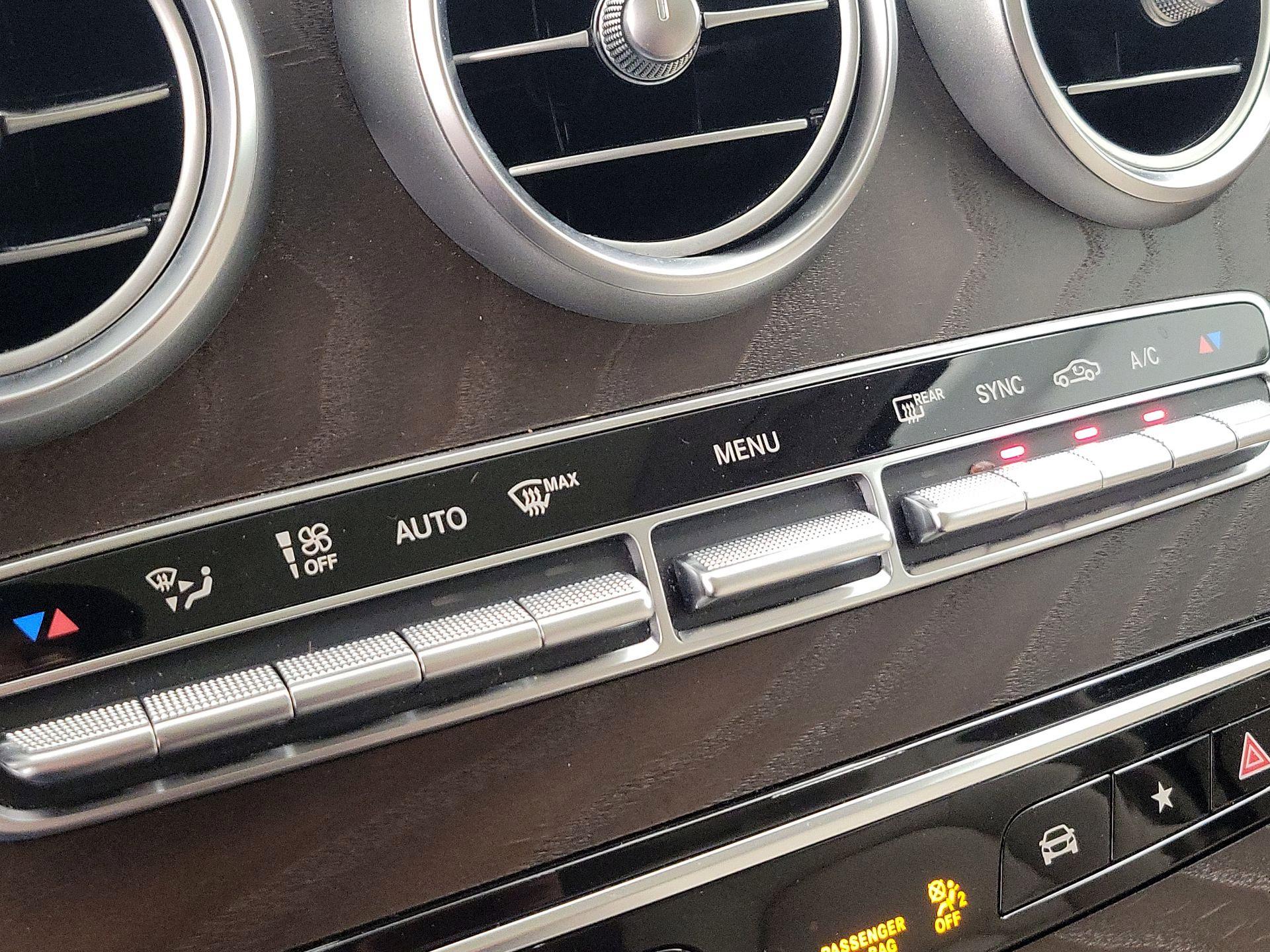 Thumbnail: 2020 Mercedes-Benz GLC - 16