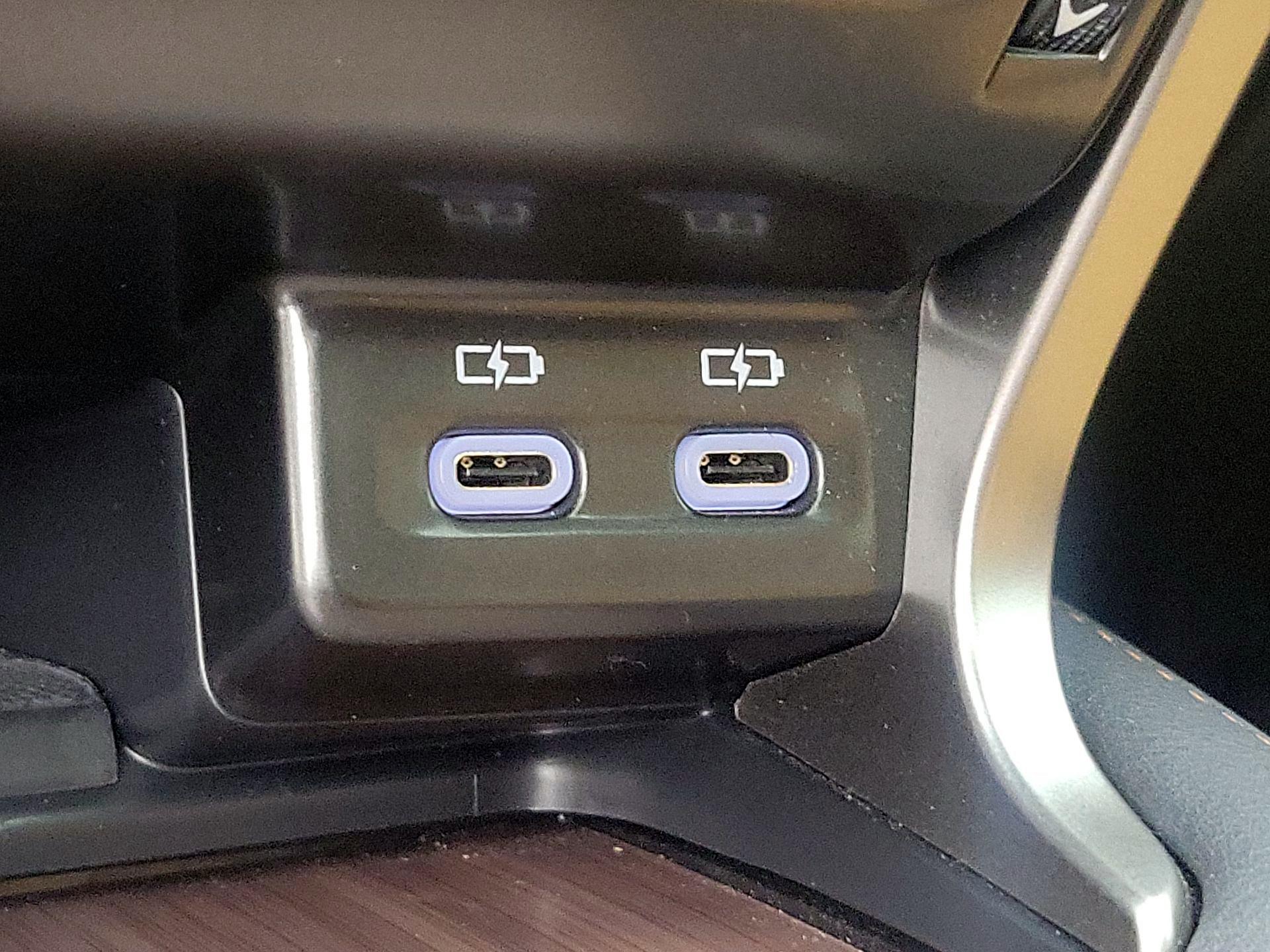 Thumbnail: 2023 Lexus RX - 19