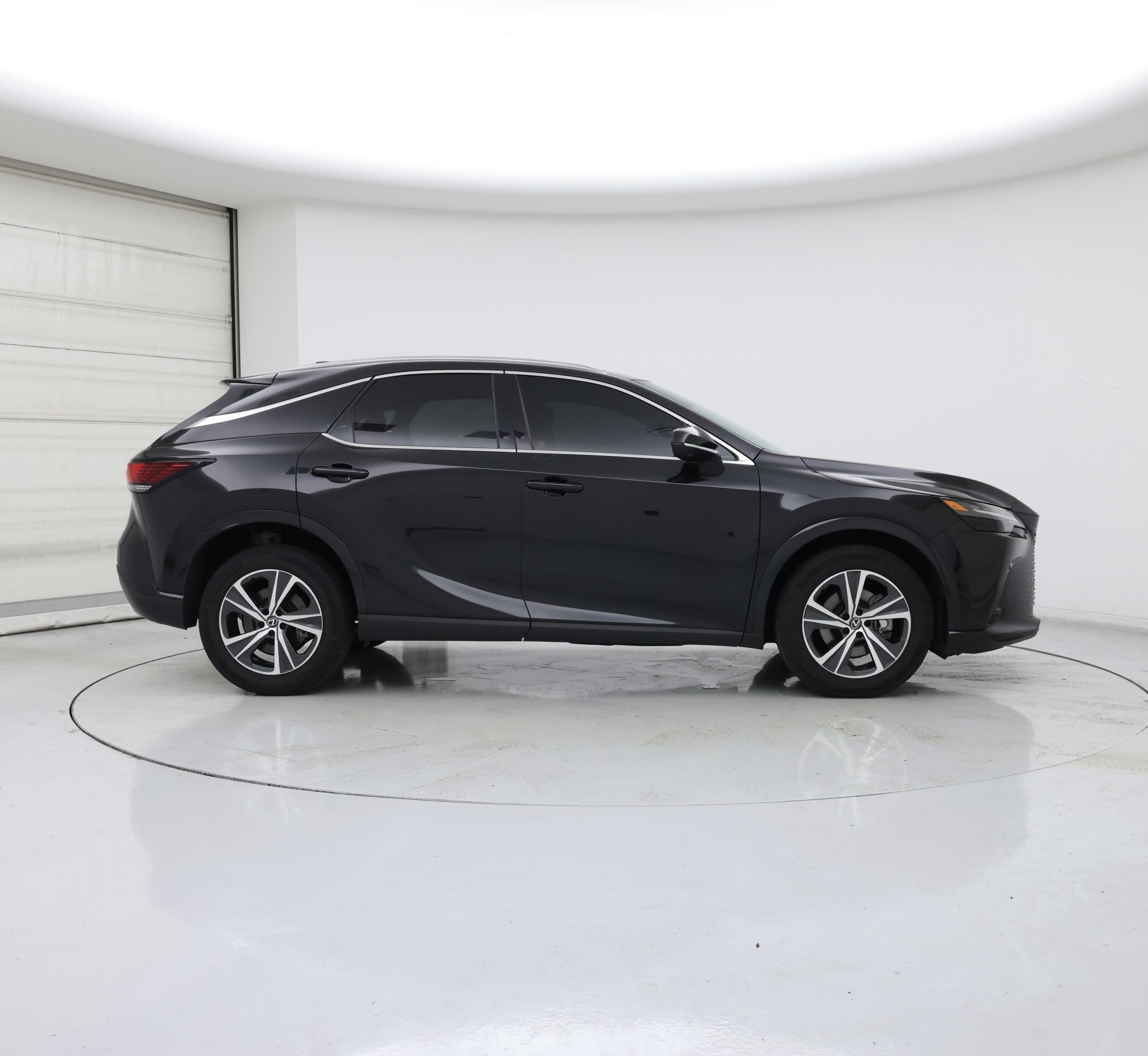 Thumbnail: 2023 Lexus RX - 7