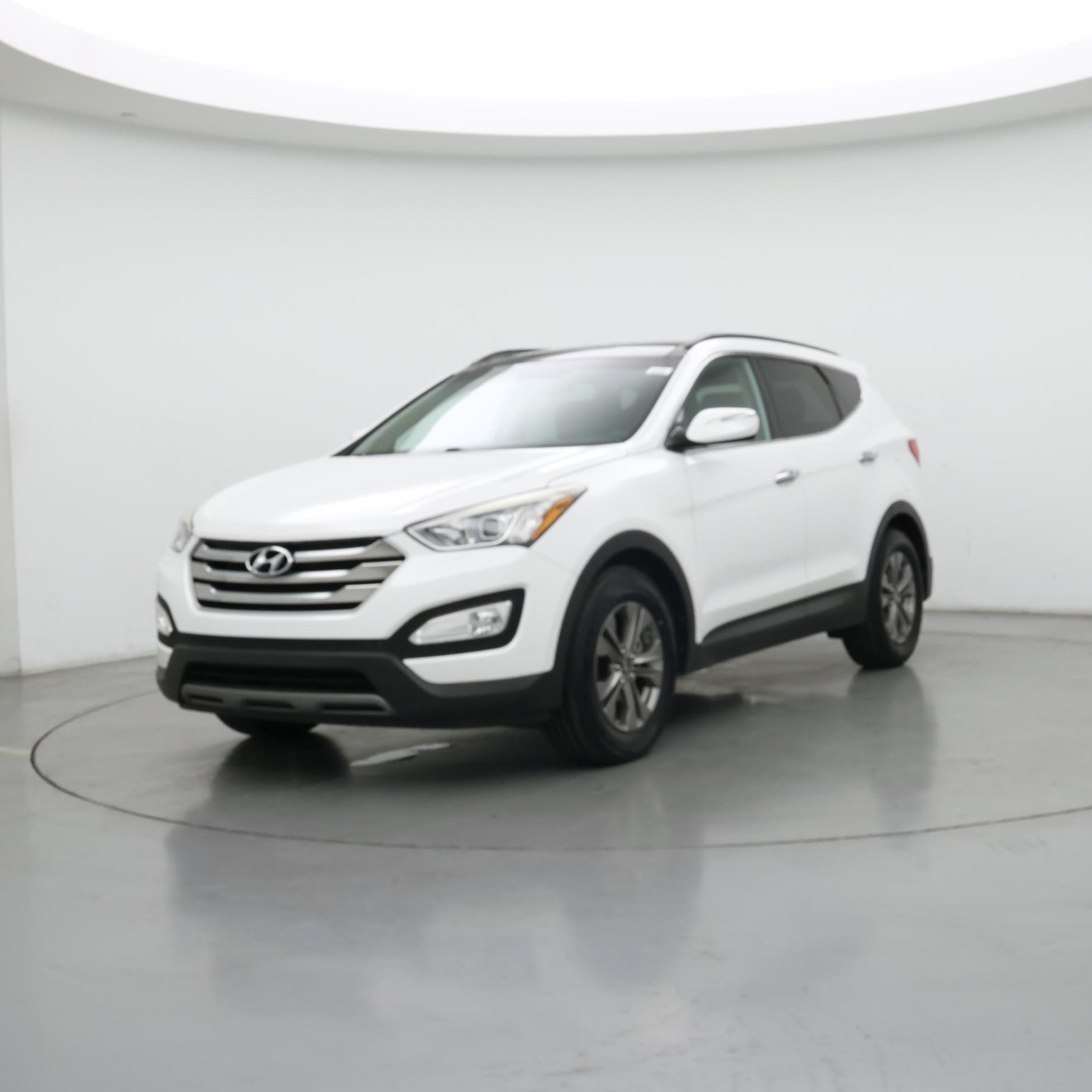 Thumbnail: 2015 Hyundai Santa Fe - 4