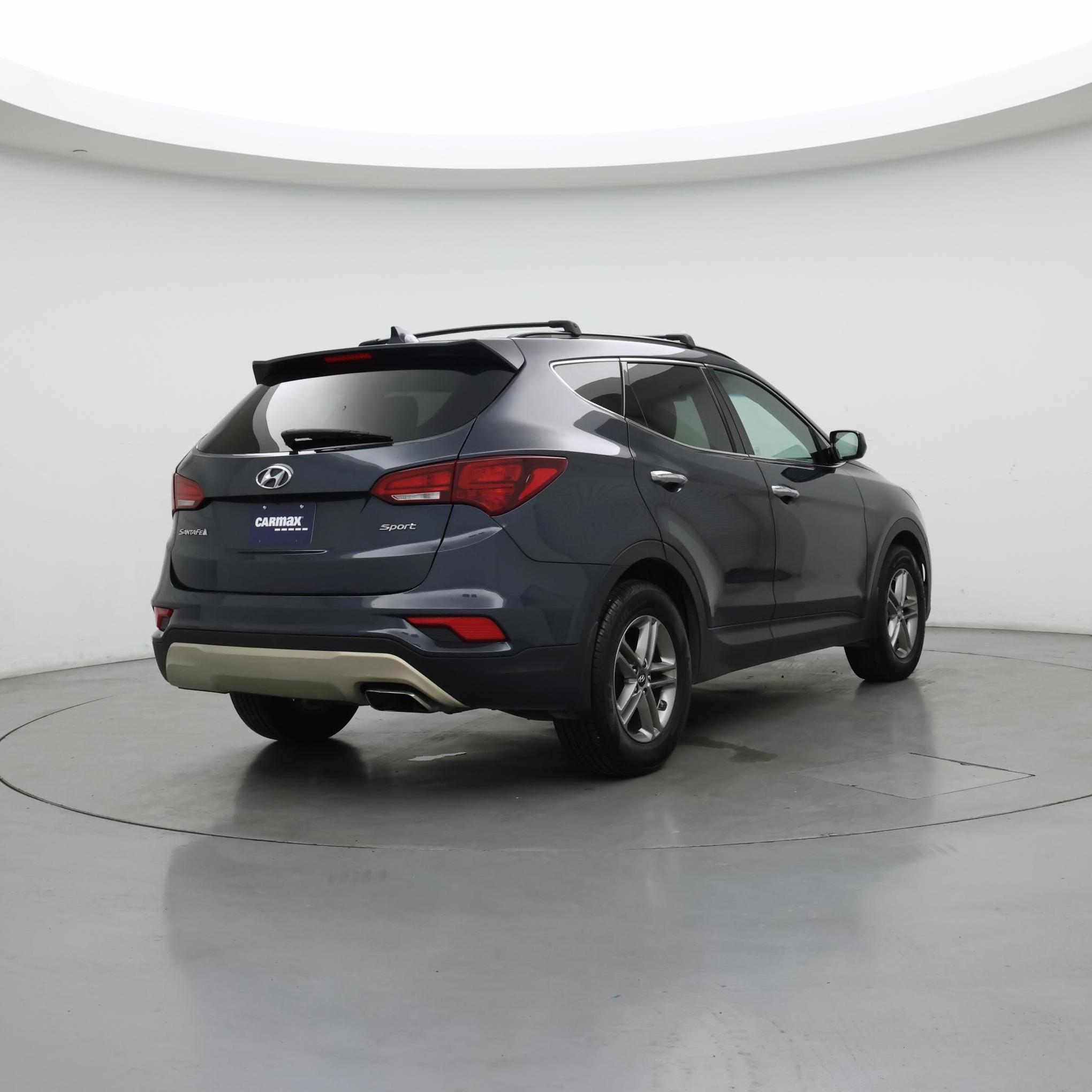 Thumbnail: 2017 Hyundai Santa Fe - 8