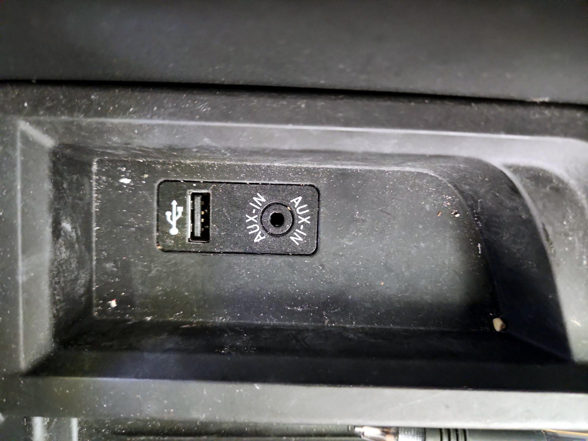 Thumbnail: 2017 BMW 3 Series - 18