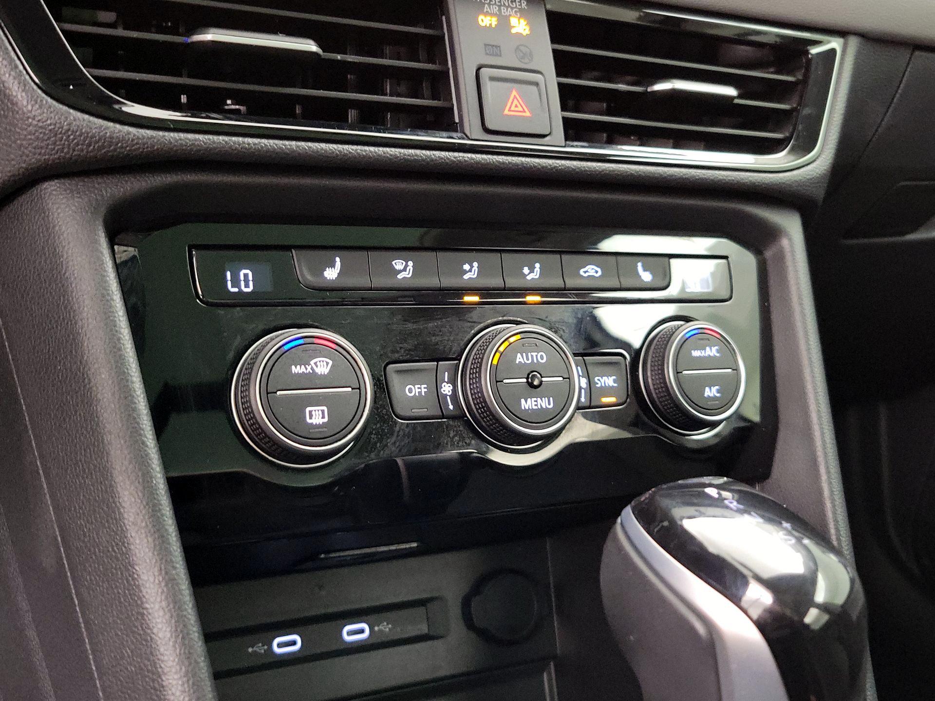 Thumbnail: 2024 Volkswagen Taos - 16