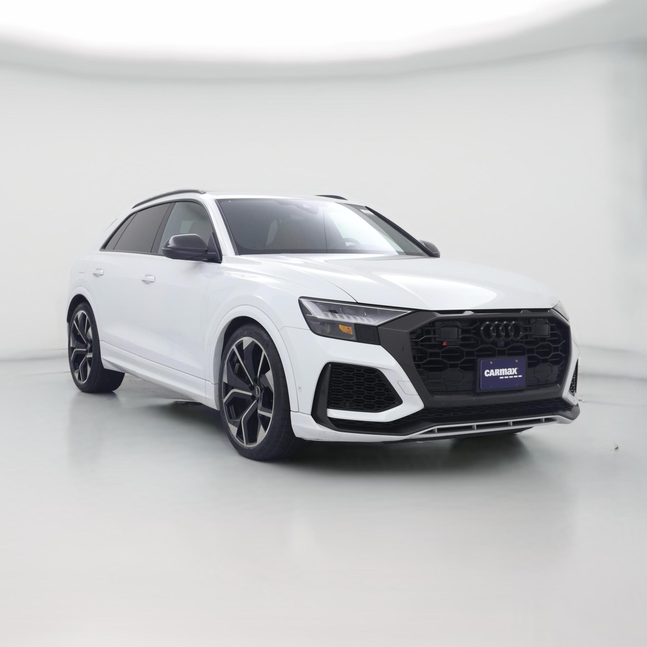 Thumbnail: 2023 Audi RS Q8 - 1