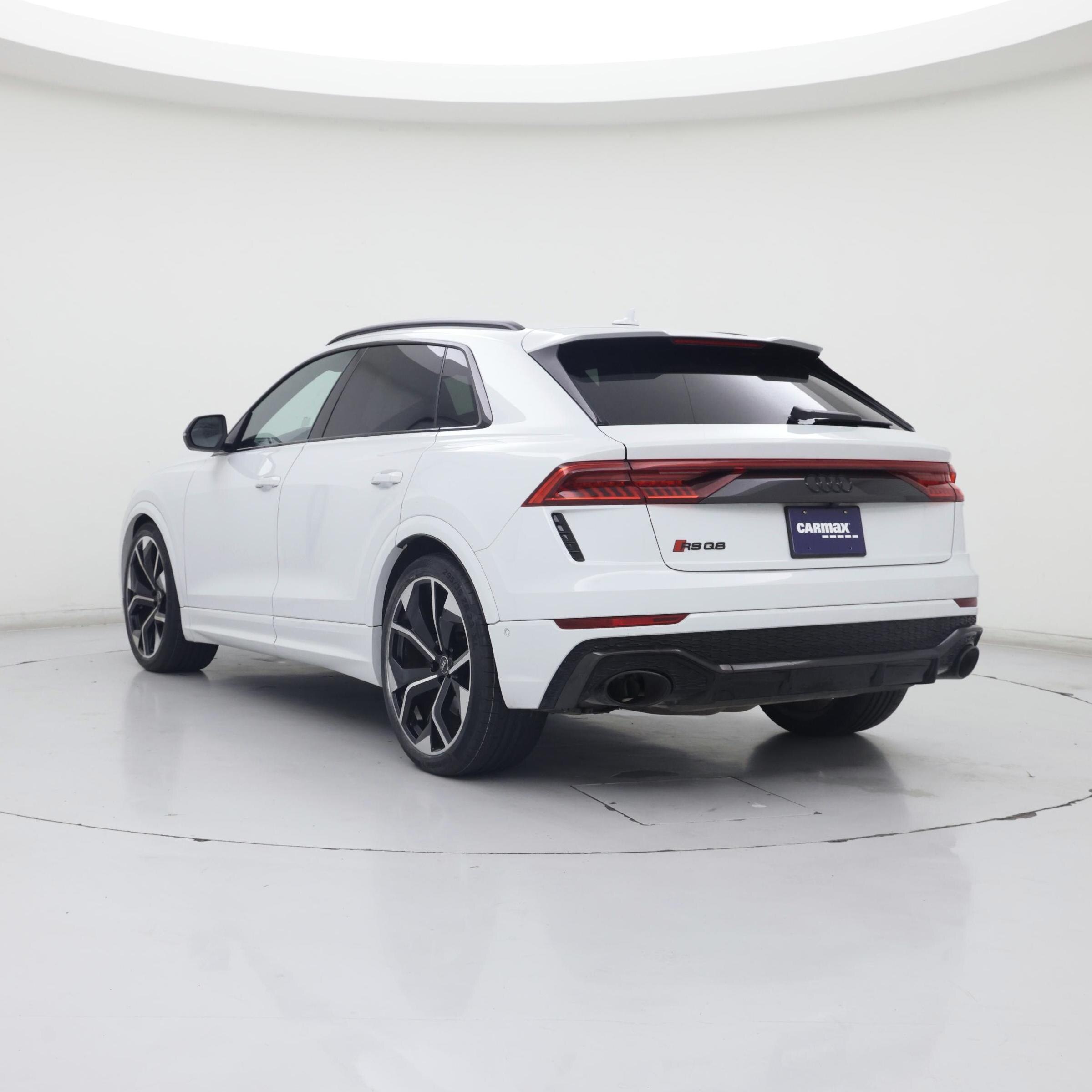 Thumbnail: 2023 Audi RS Q8 - 2