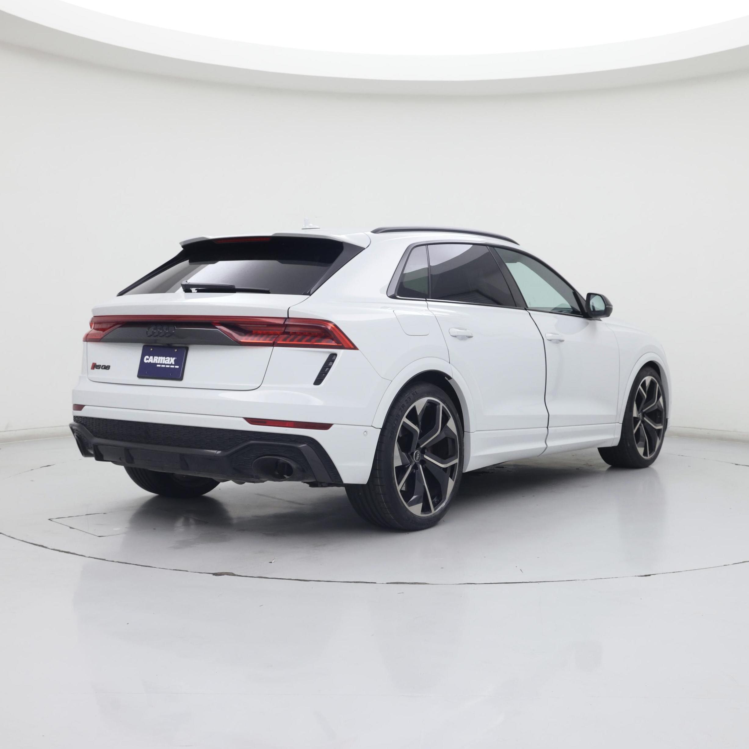 Thumbnail: 2023 Audi RS Q8 - 8