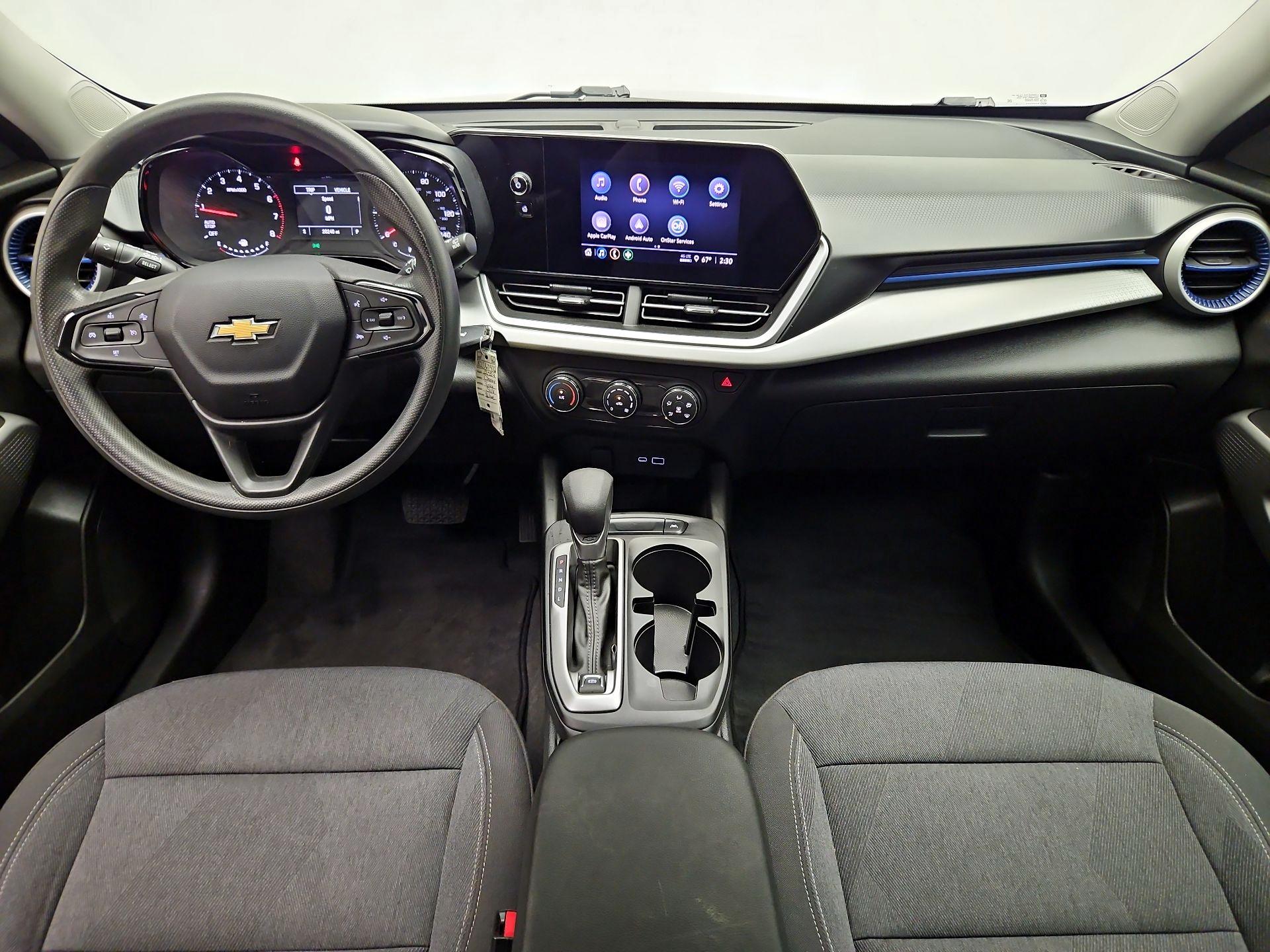 Thumbnail: 2024 Chevrolet Trax - 9