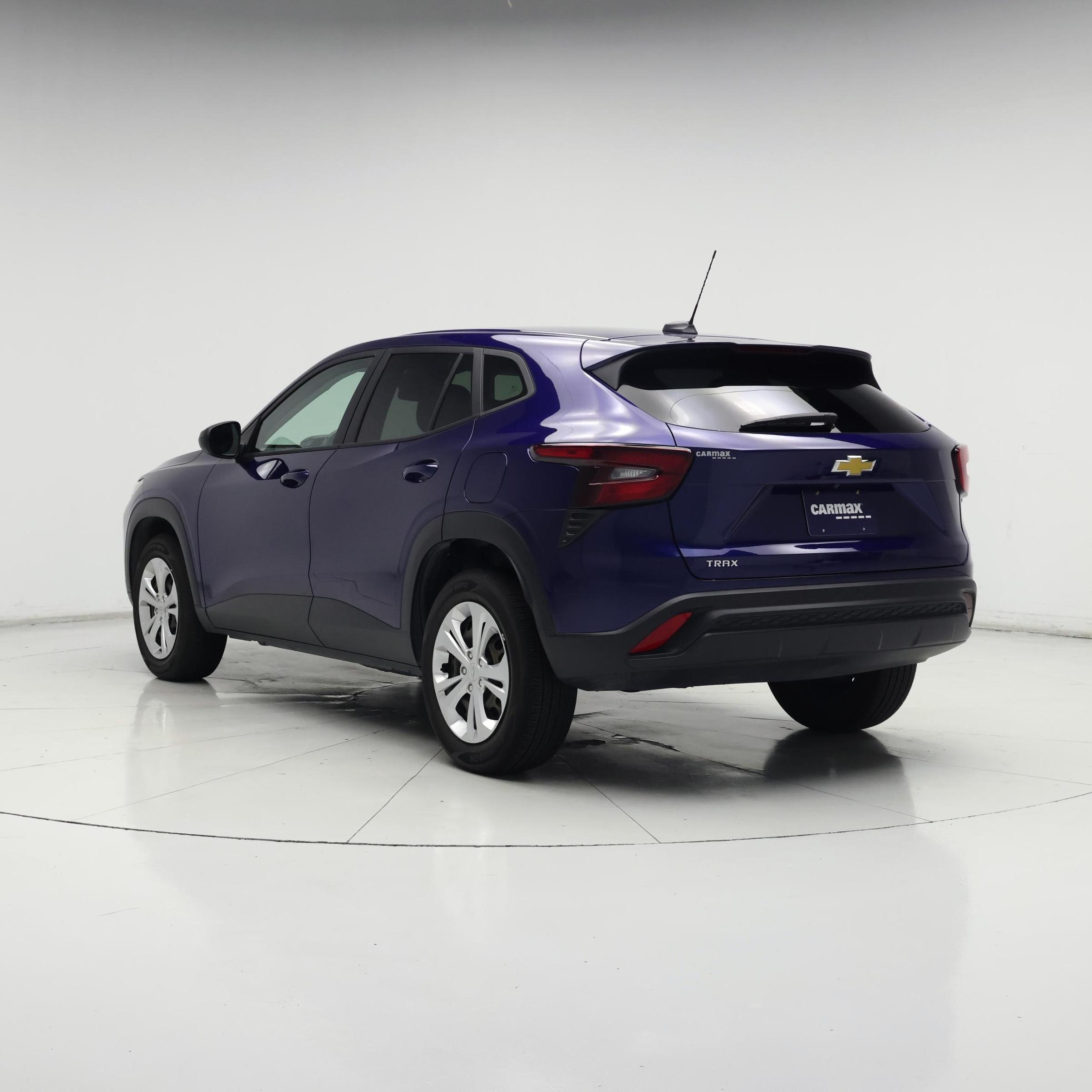 Thumbnail: 2024 Chevrolet Trax - 2