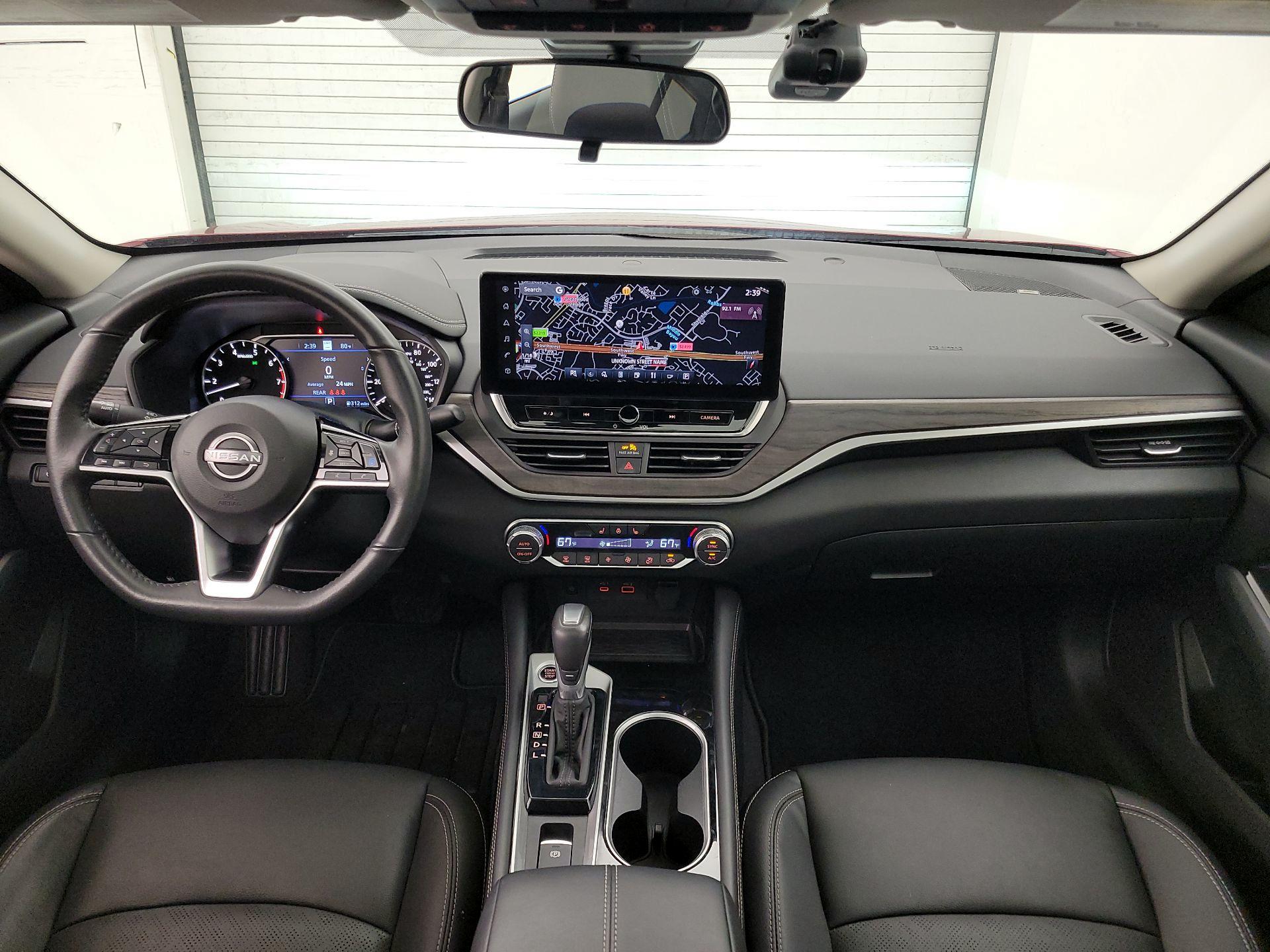 Thumbnail: 2025 Nissan Altima - 9