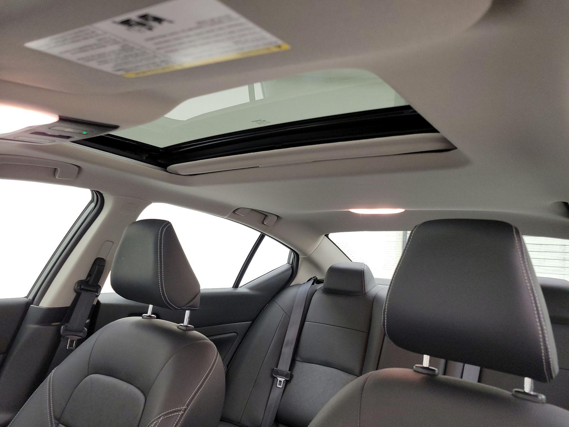 Thumbnail: 2025 Nissan Altima - 20