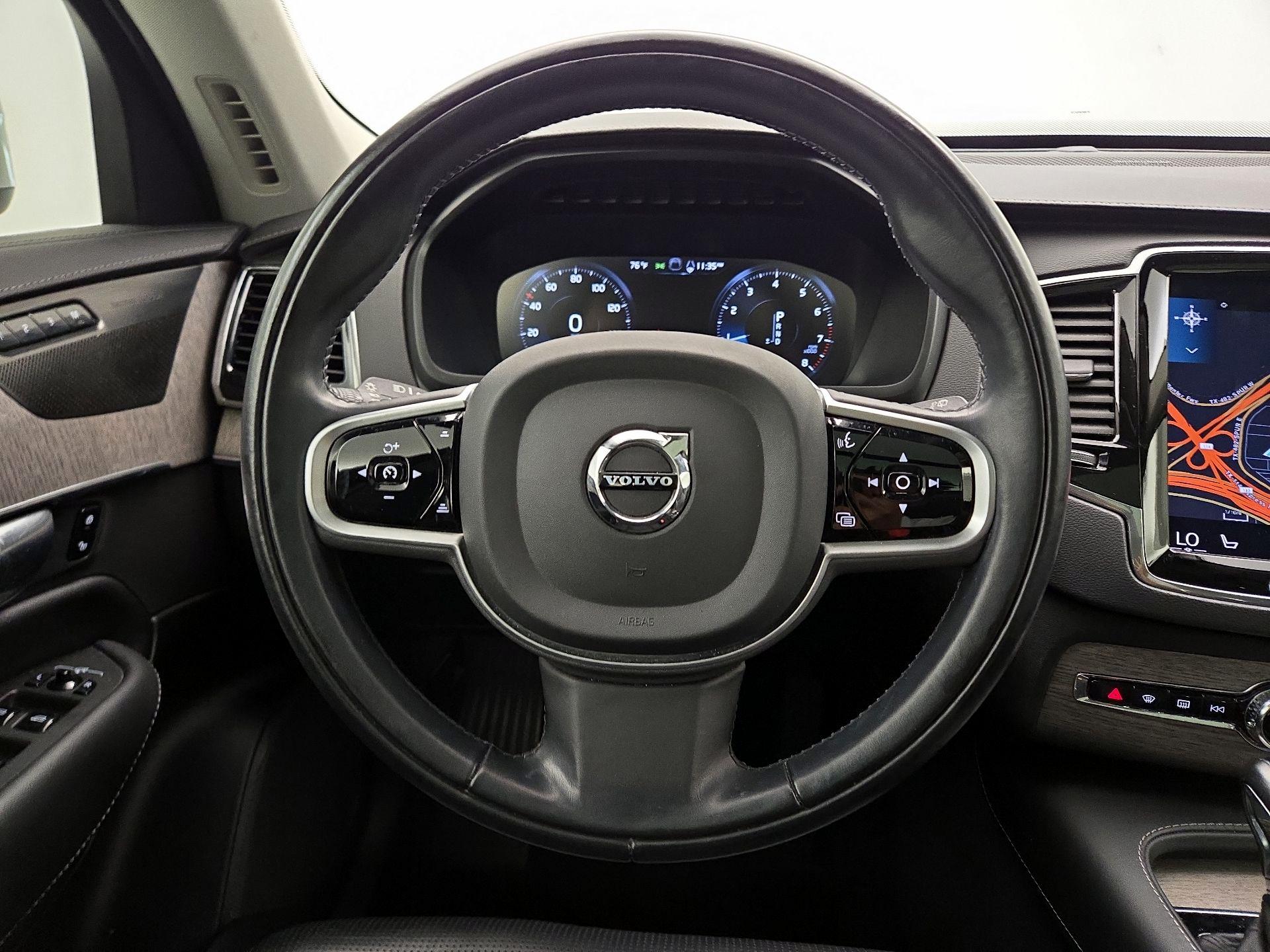 Thumbnail: 2021 Volvo XC90 - 10