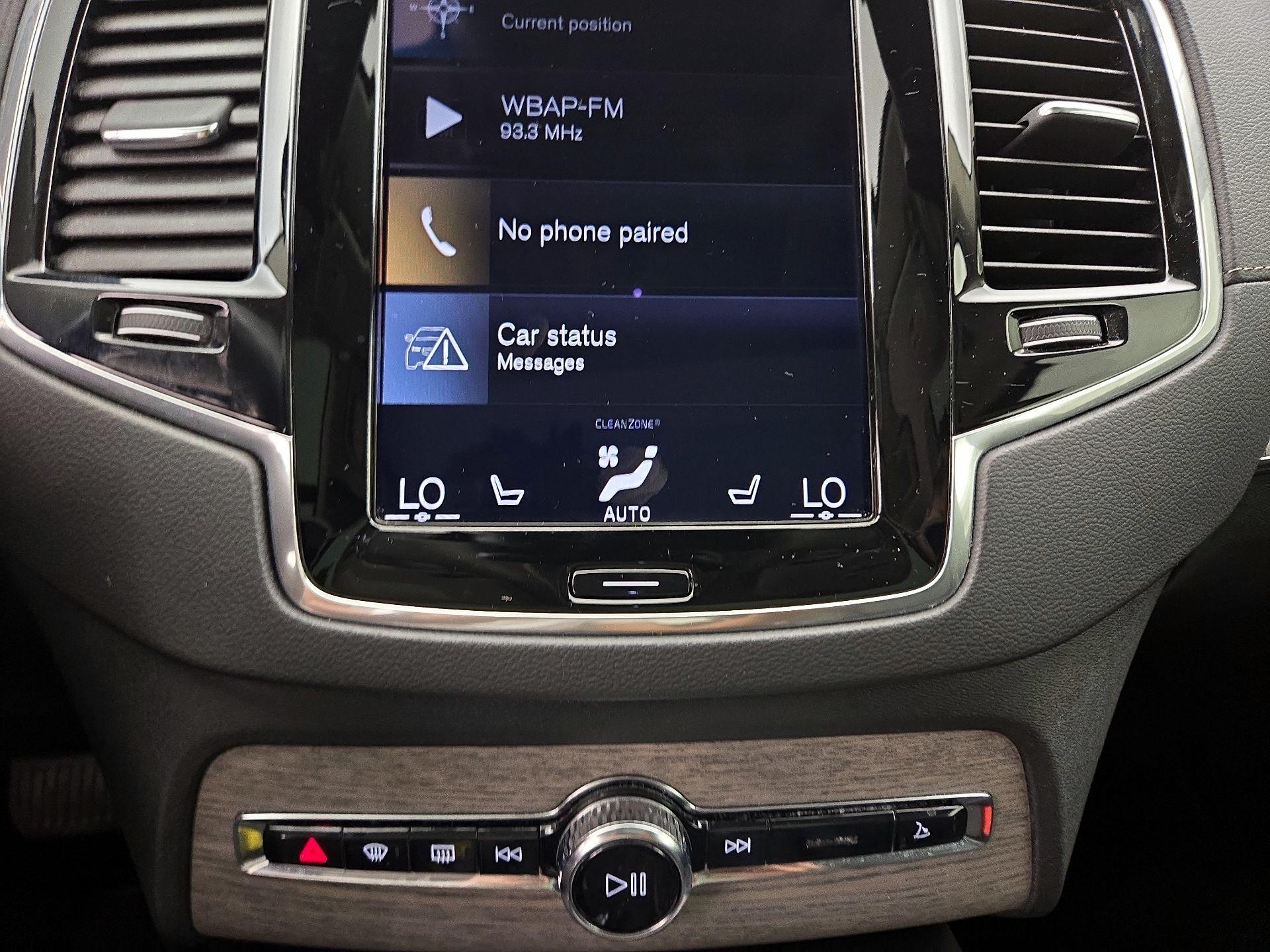 Thumbnail: 2021 Volvo XC90 - 17