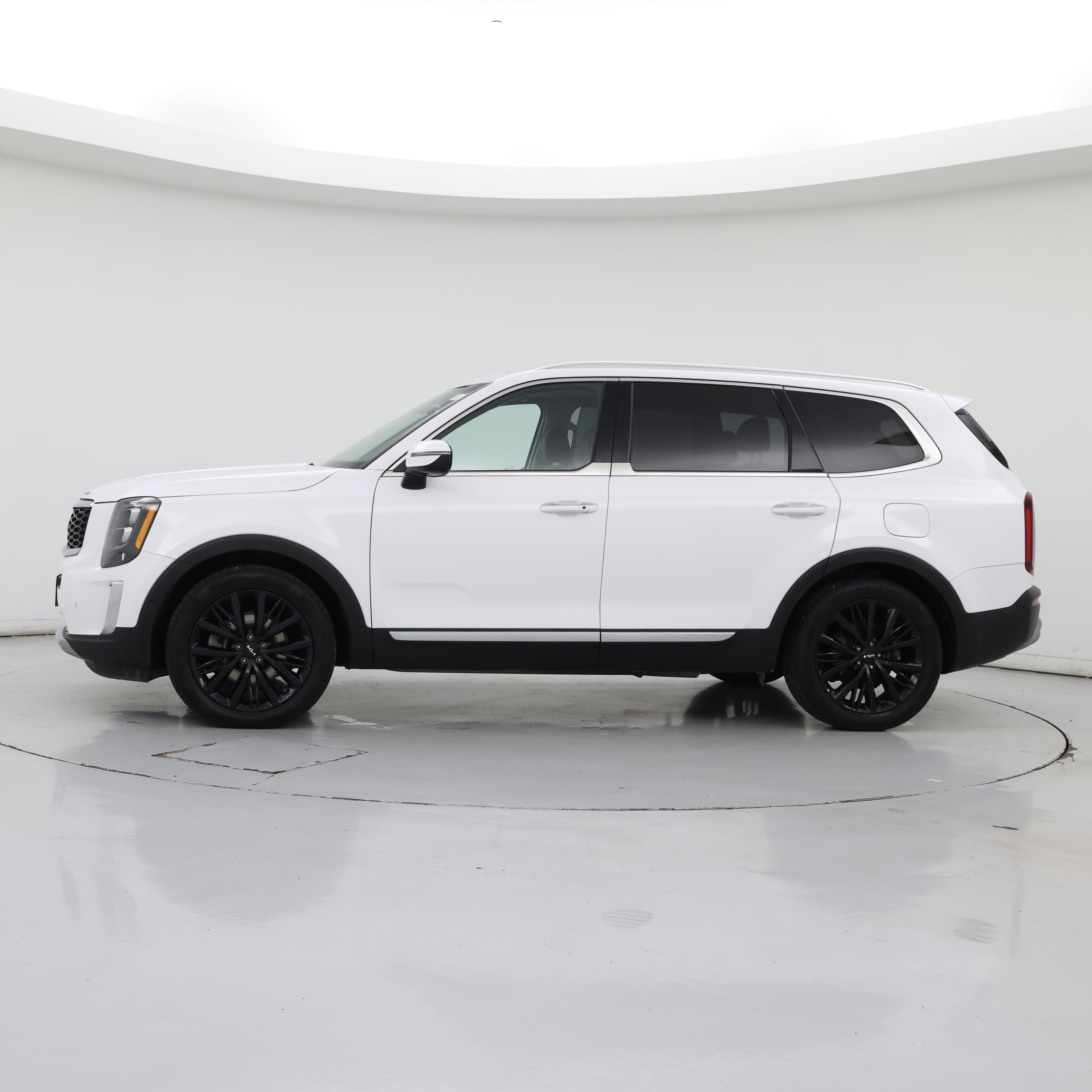 Thumbnail: 2022 Kia Telluride - 3