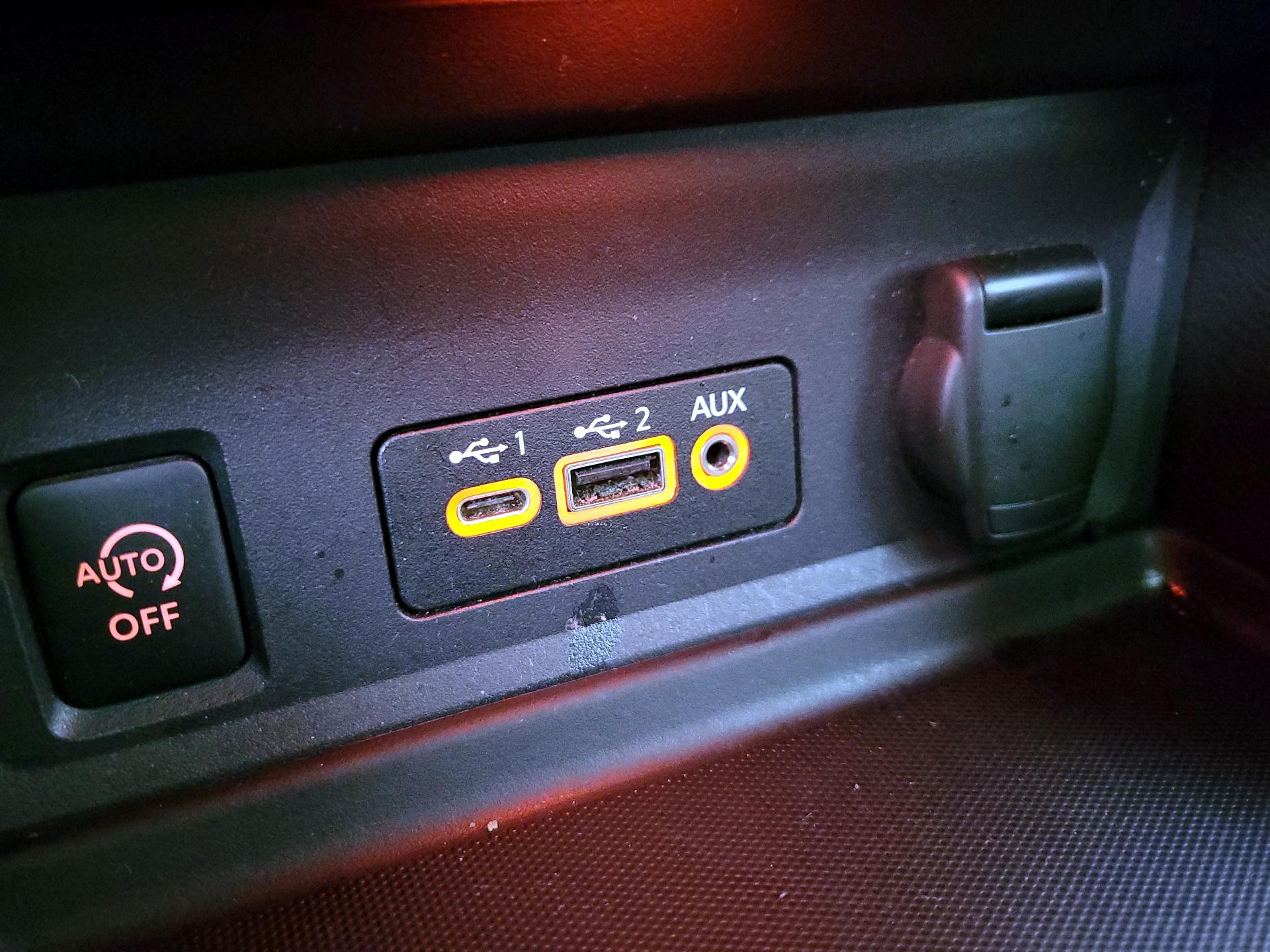 Thumbnail: 2024 Nissan Sentra - 16