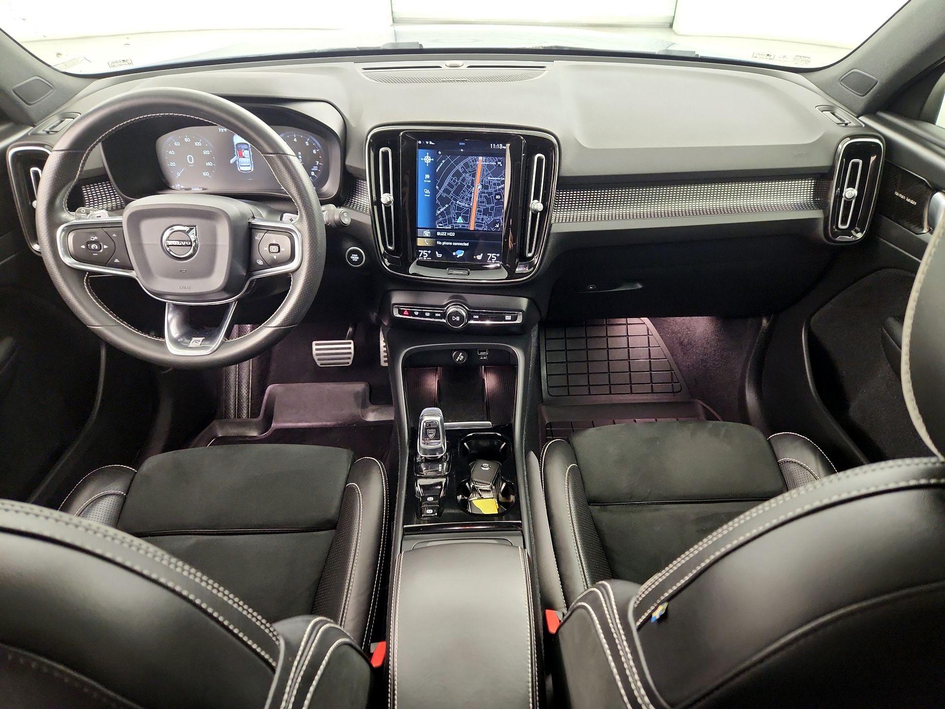 Thumbnail: 2020 Volvo XC40 - 9