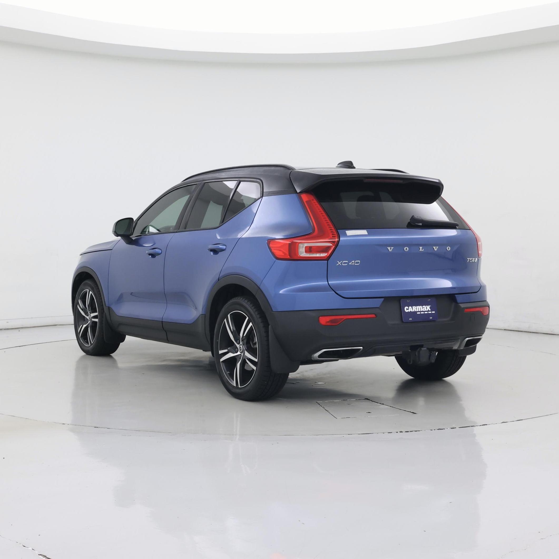 Thumbnail: 2020 Volvo XC40 - 2