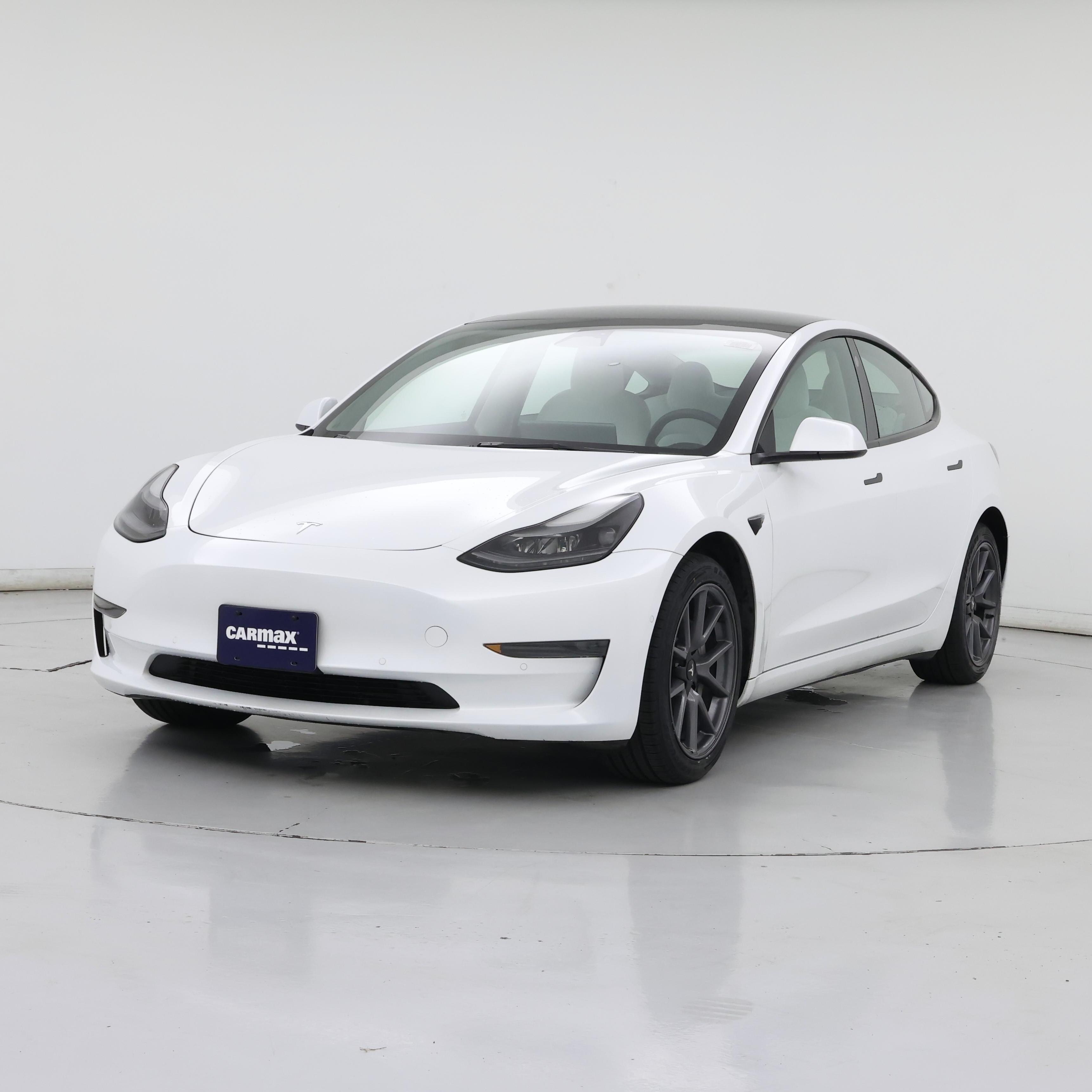 Thumbnail: 2022 Tesla Model 3 - 4