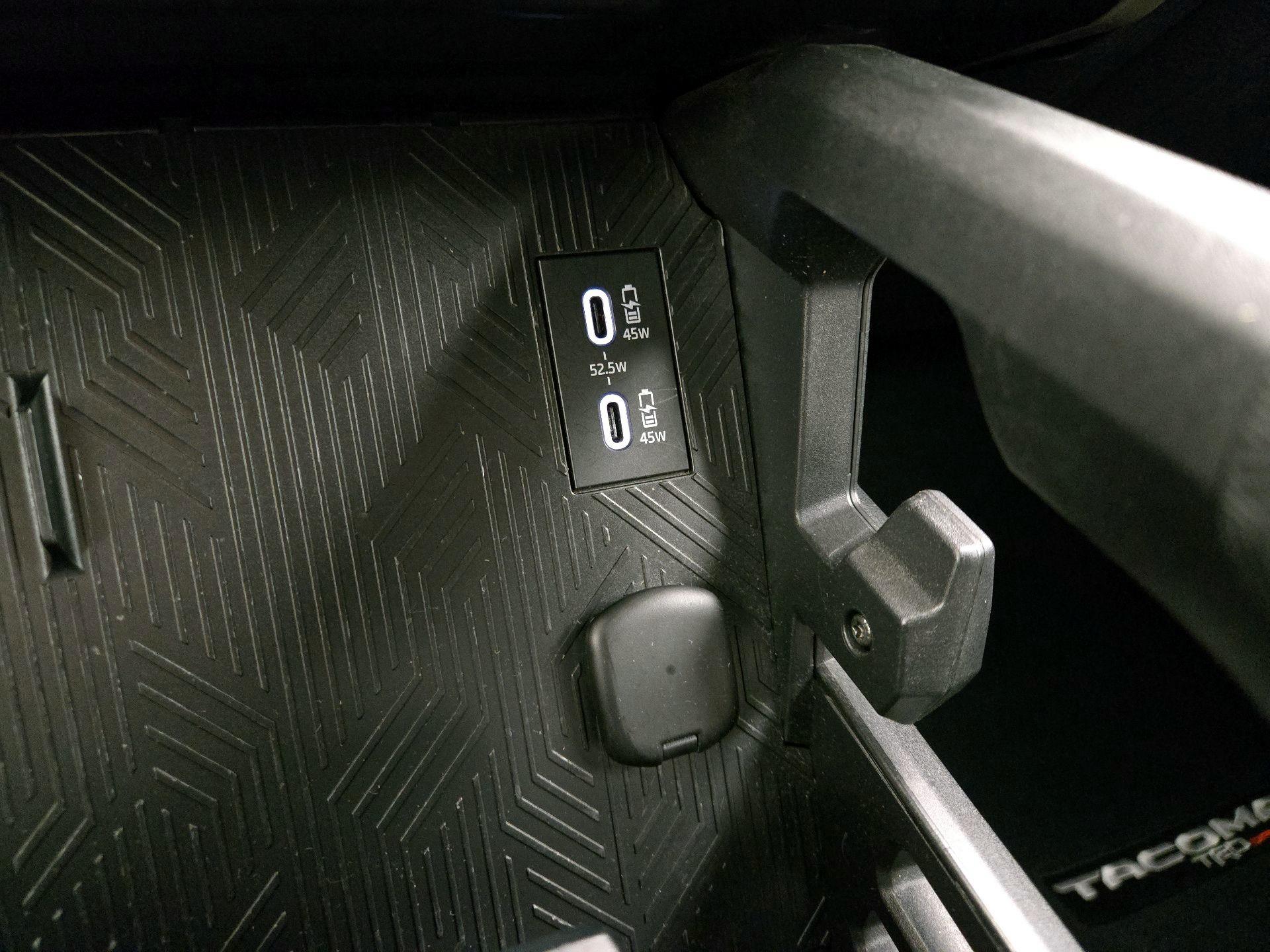 Thumbnail: 2025 Toyota Tacoma - 19