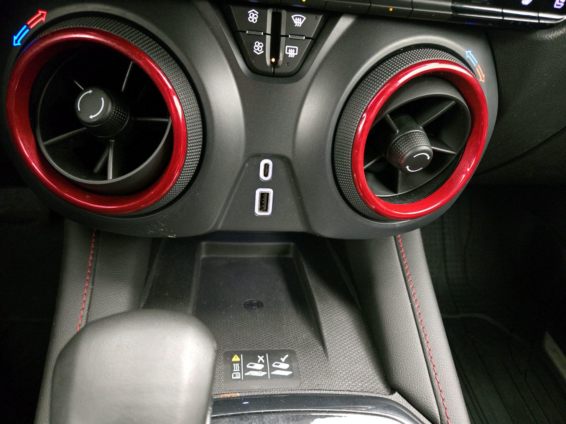 Thumbnail: 2023 Chevrolet Blazer - 18