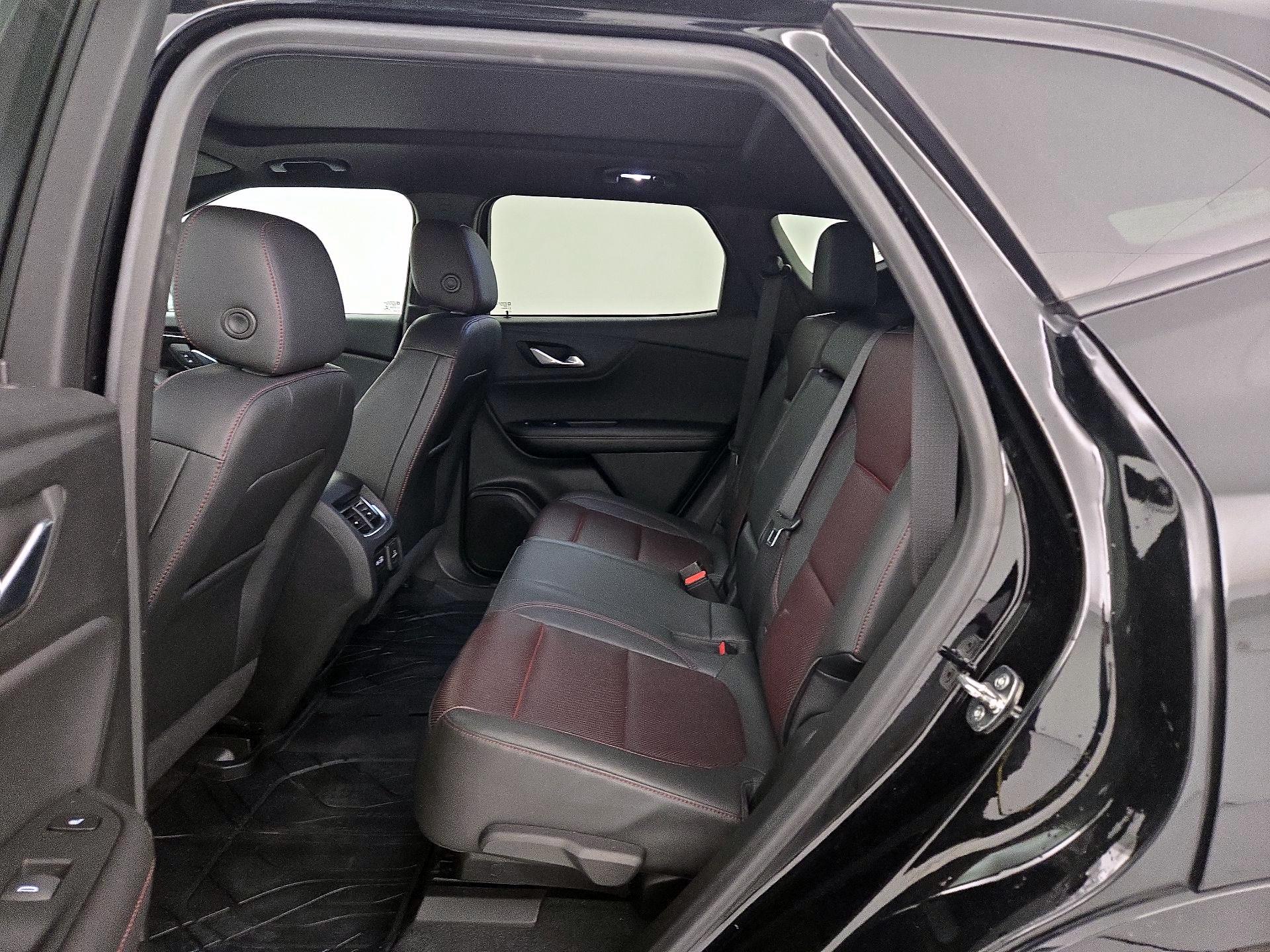 Thumbnail: 2023 Chevrolet Blazer - 20