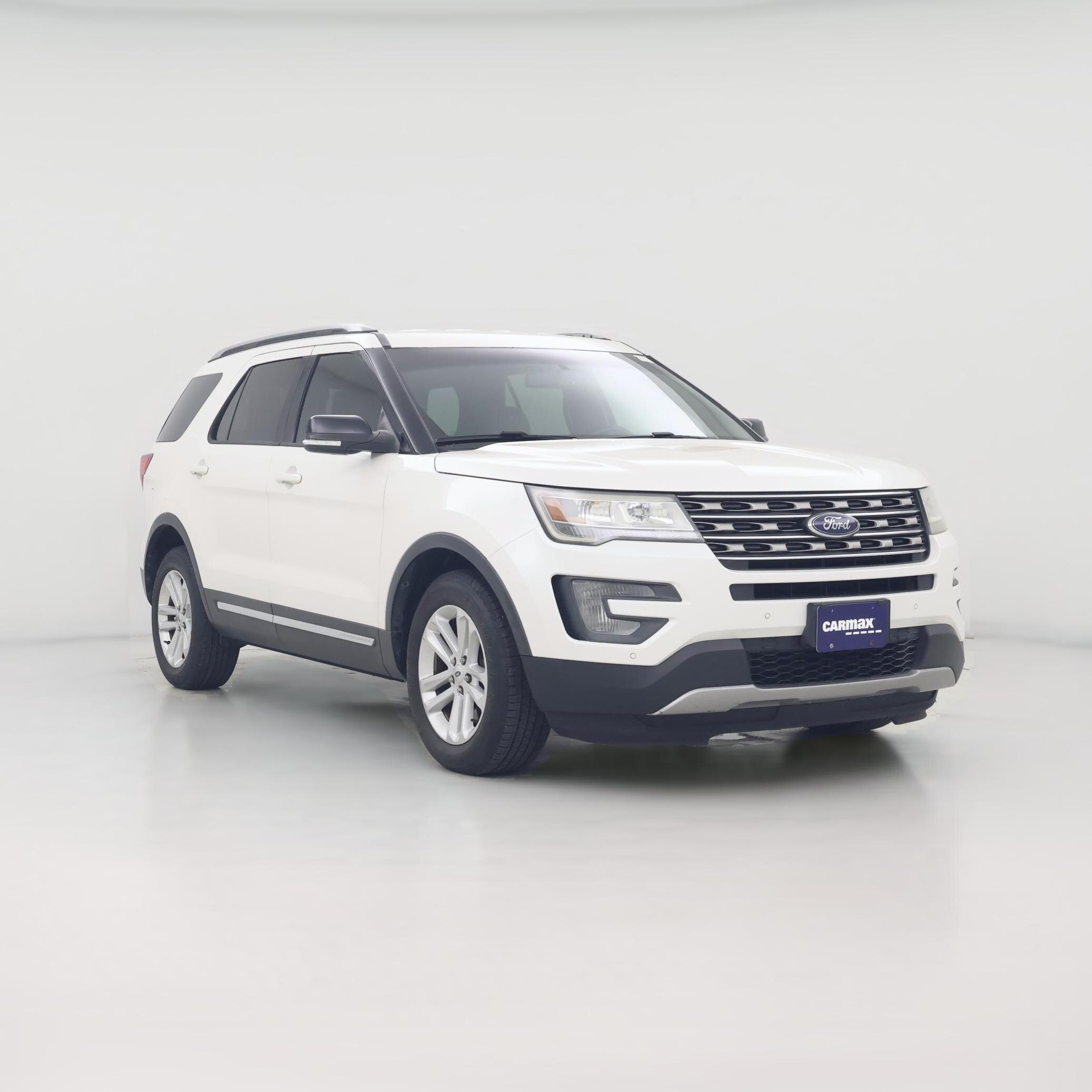 Thumbnail: 2016 Ford Explorer - 1