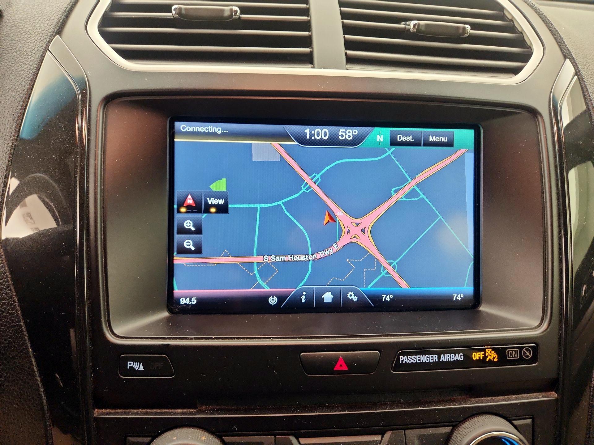 Thumbnail: 2016 Ford Explorer - 14