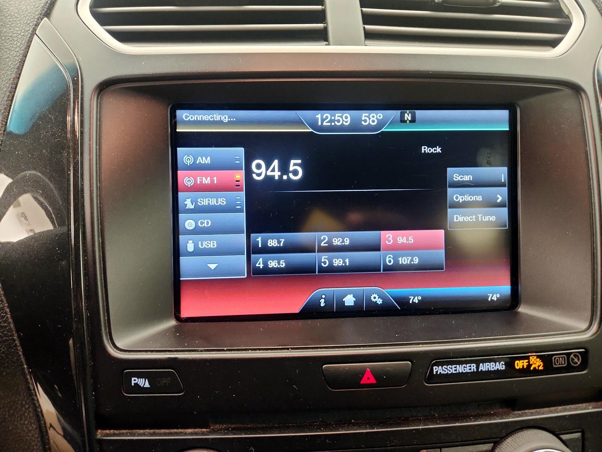 Thumbnail: 2016 Ford Explorer - 16