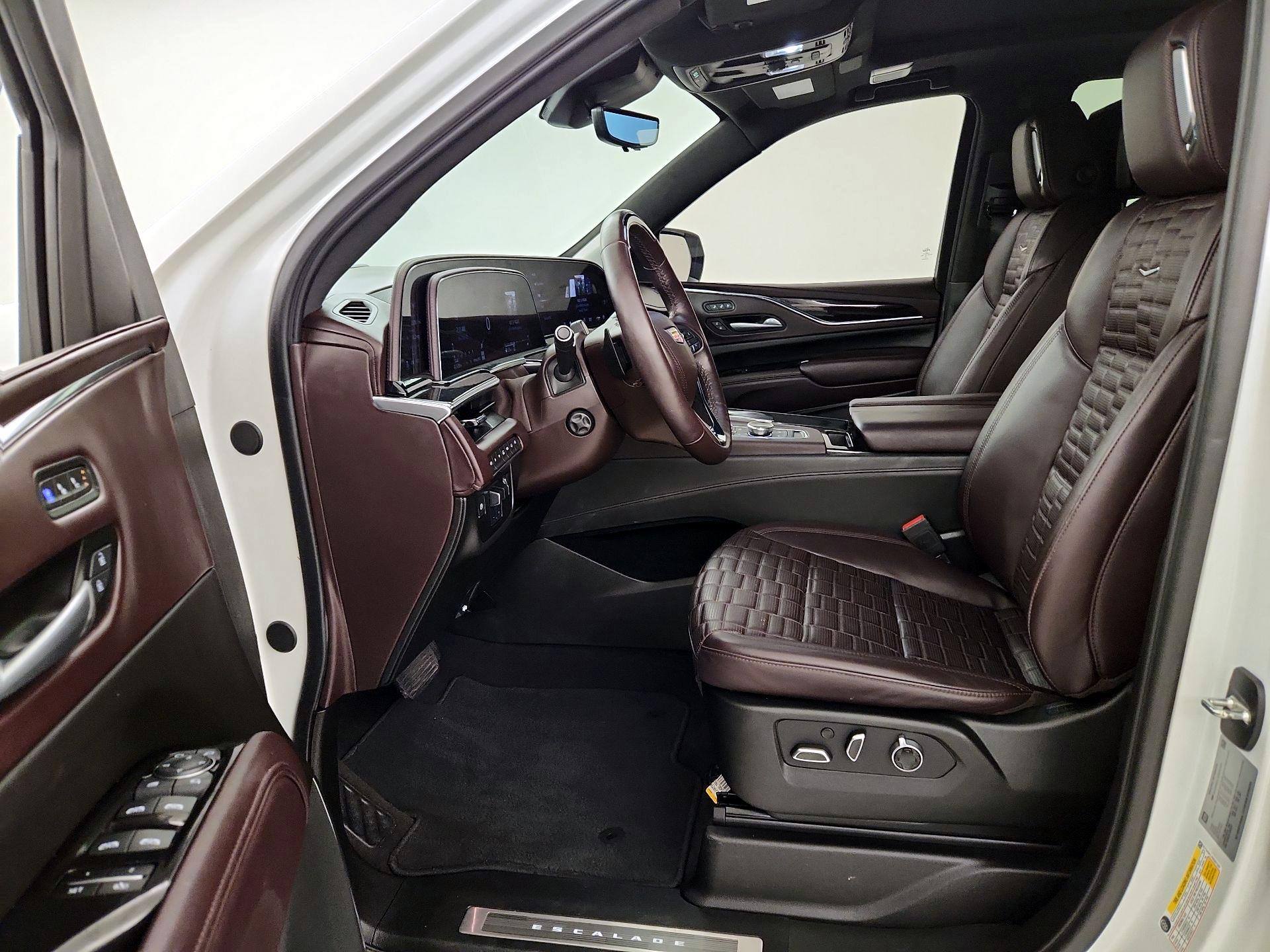 Thumbnail: 2024 Cadillac Escalade - 11