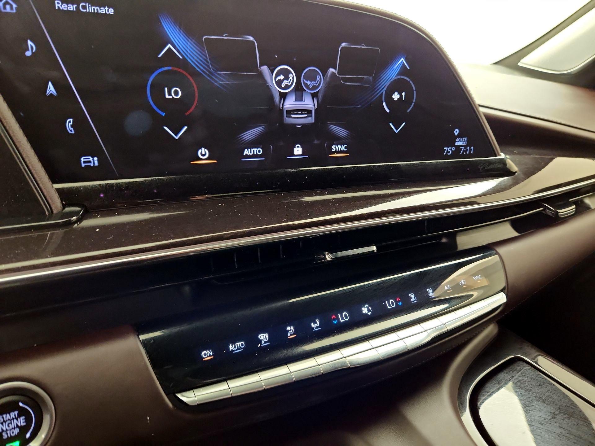 Thumbnail: 2024 Cadillac Escalade - 17