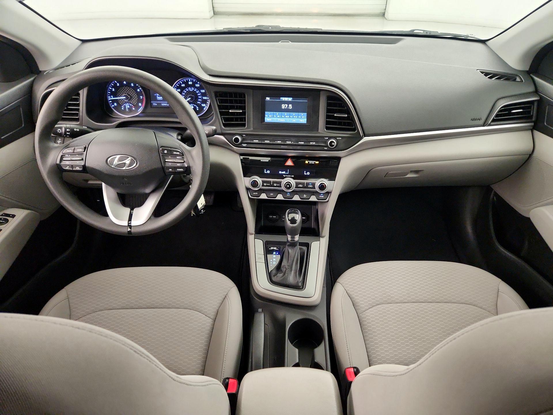 Thumbnail: 2020 Hyundai Elantra - 9