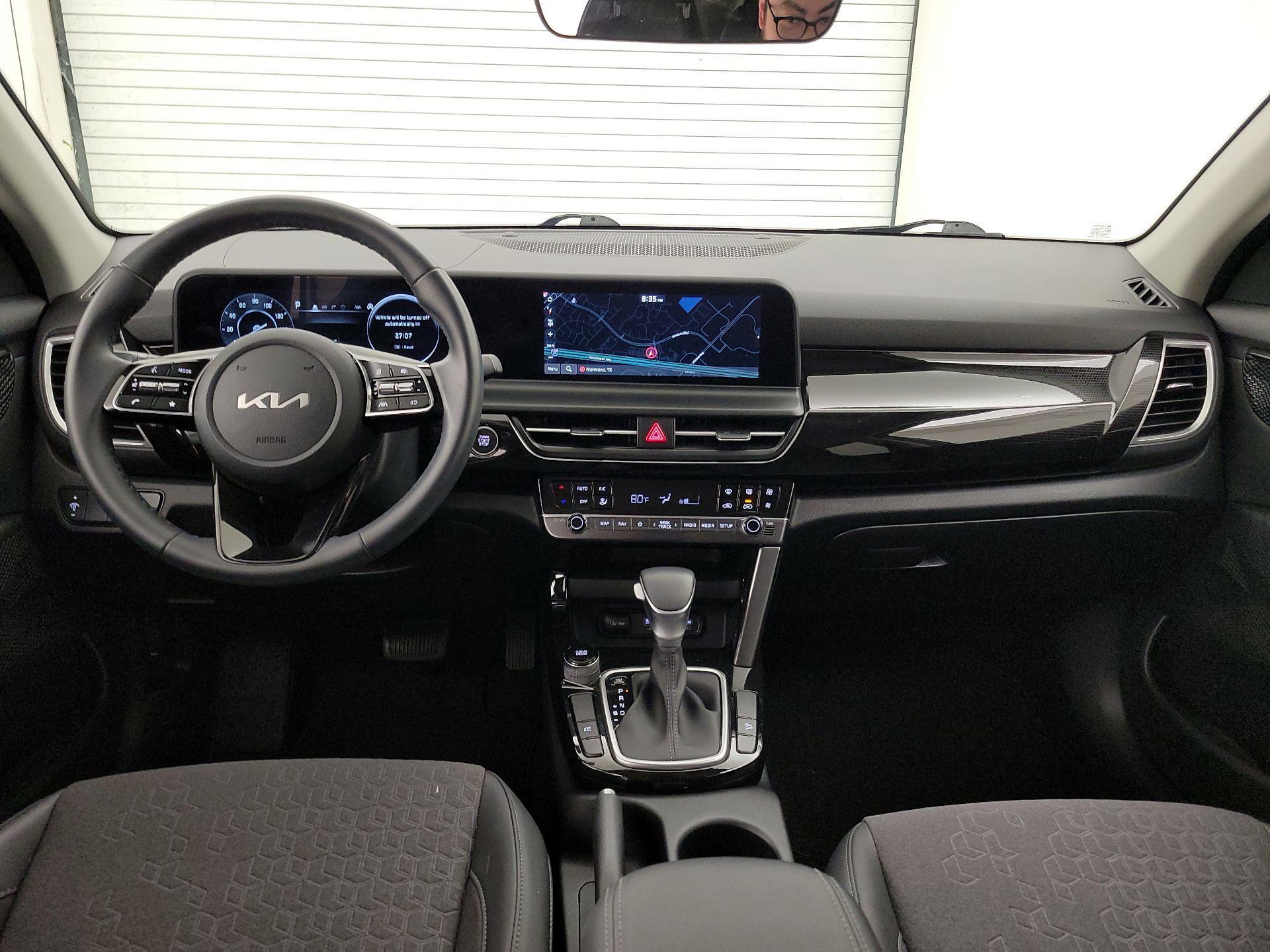 Thumbnail: 2024 Kia Seltos - 9