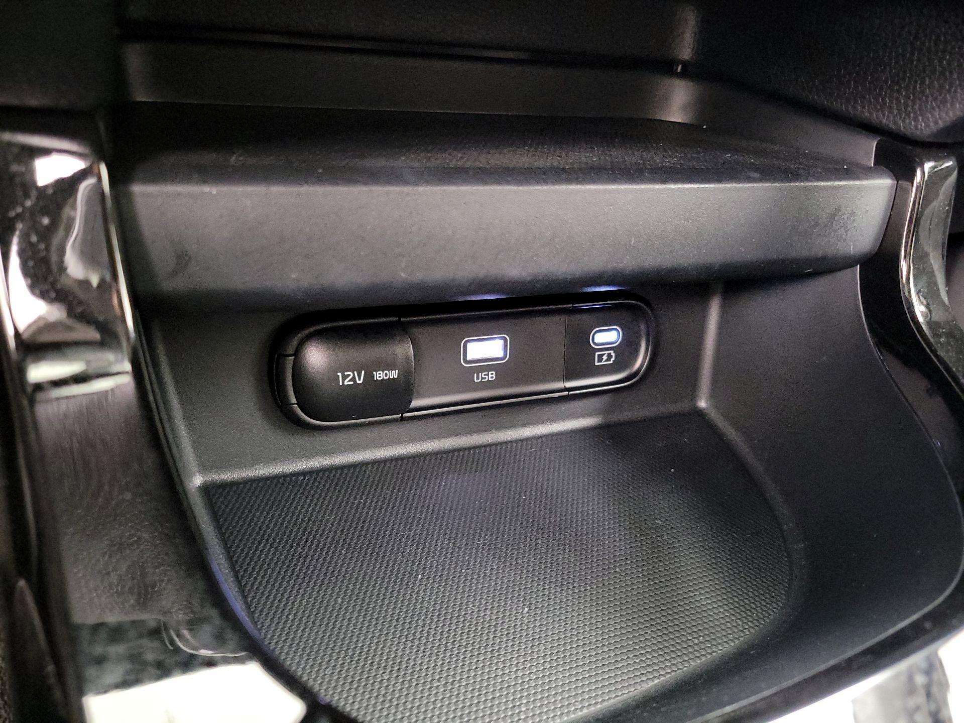 Thumbnail: 2024 Kia Seltos - 19