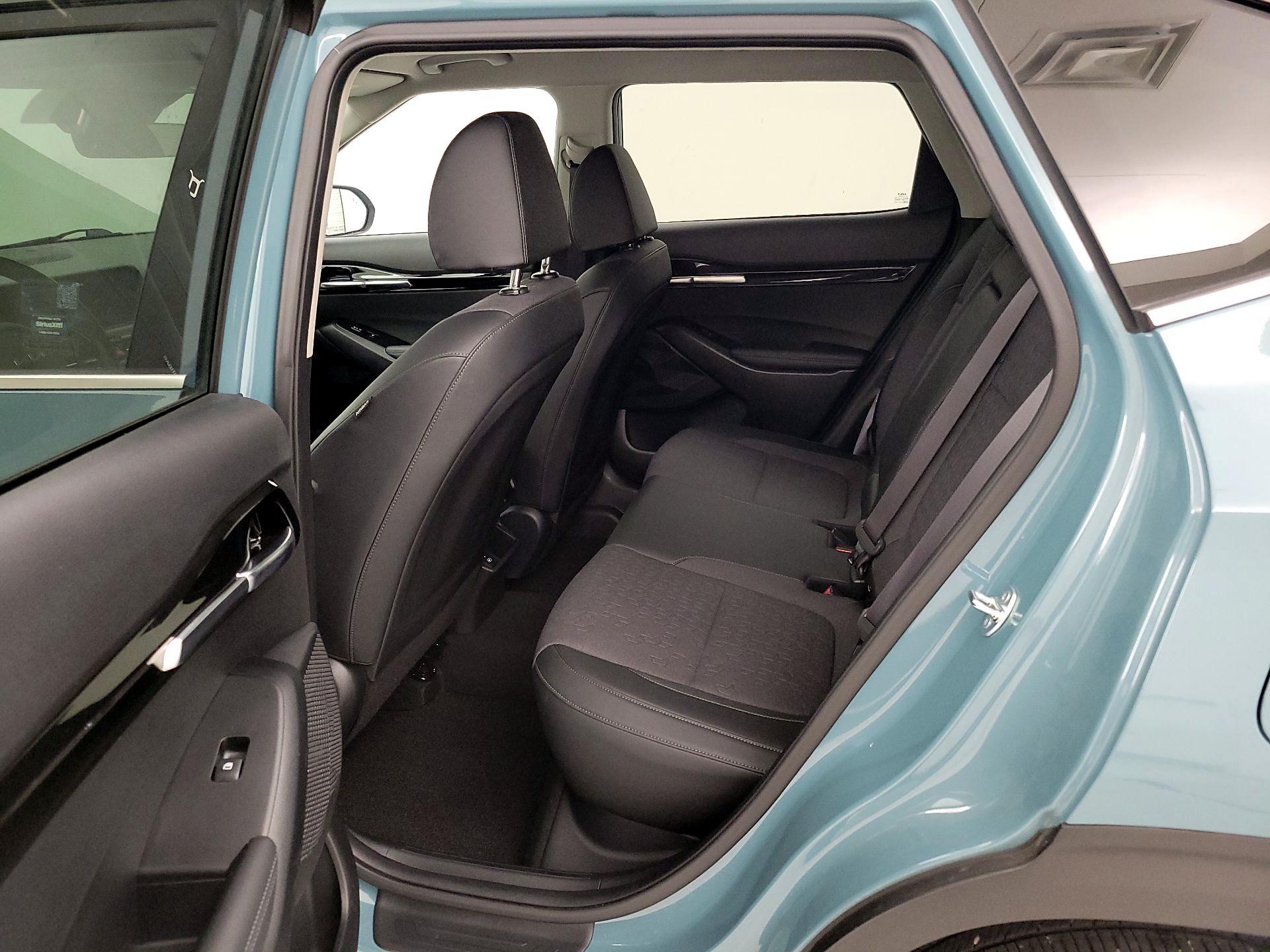 Thumbnail: 2024 Kia Seltos - 20