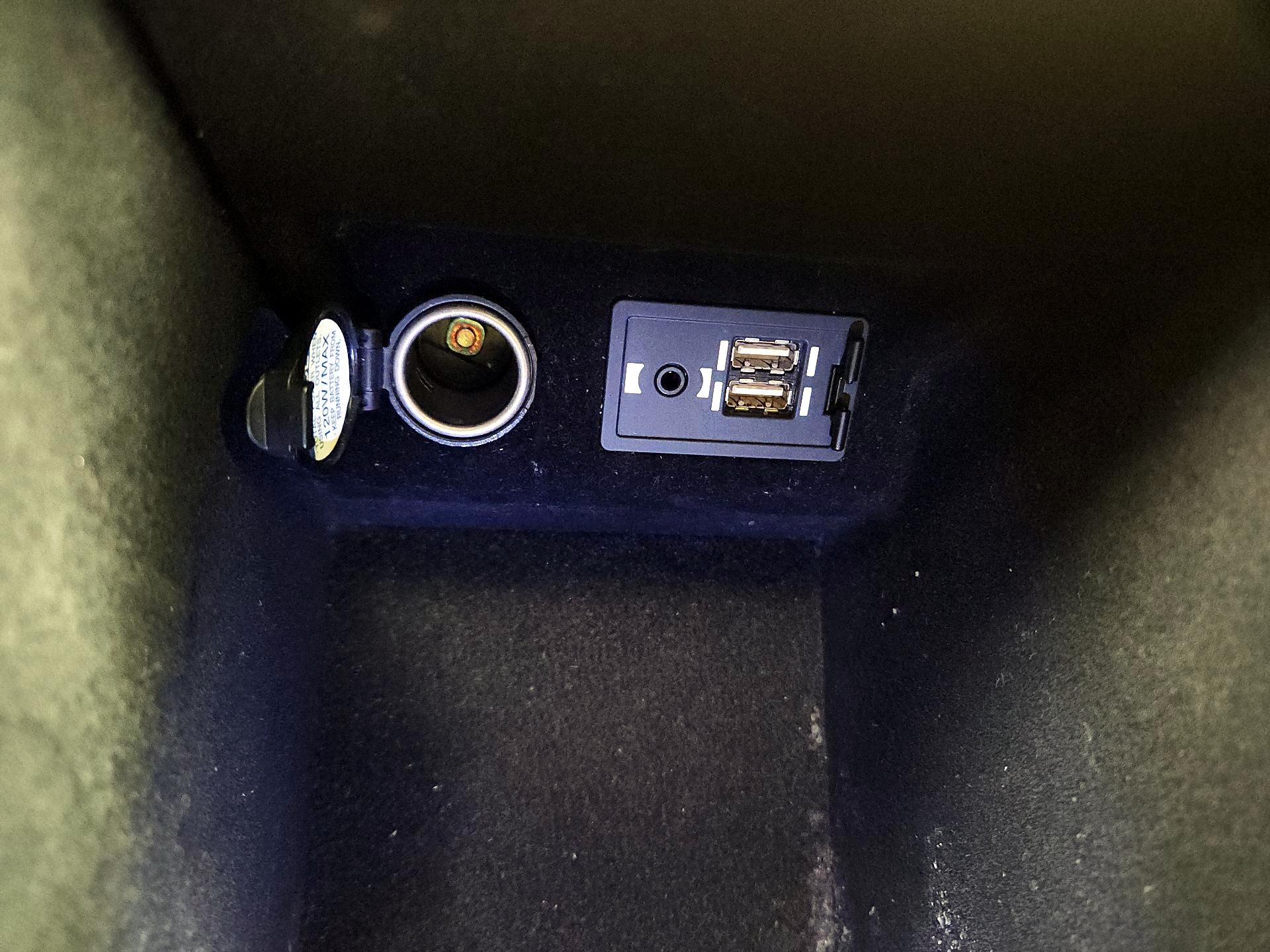 Thumbnail: 2016 Lexus ES - 19