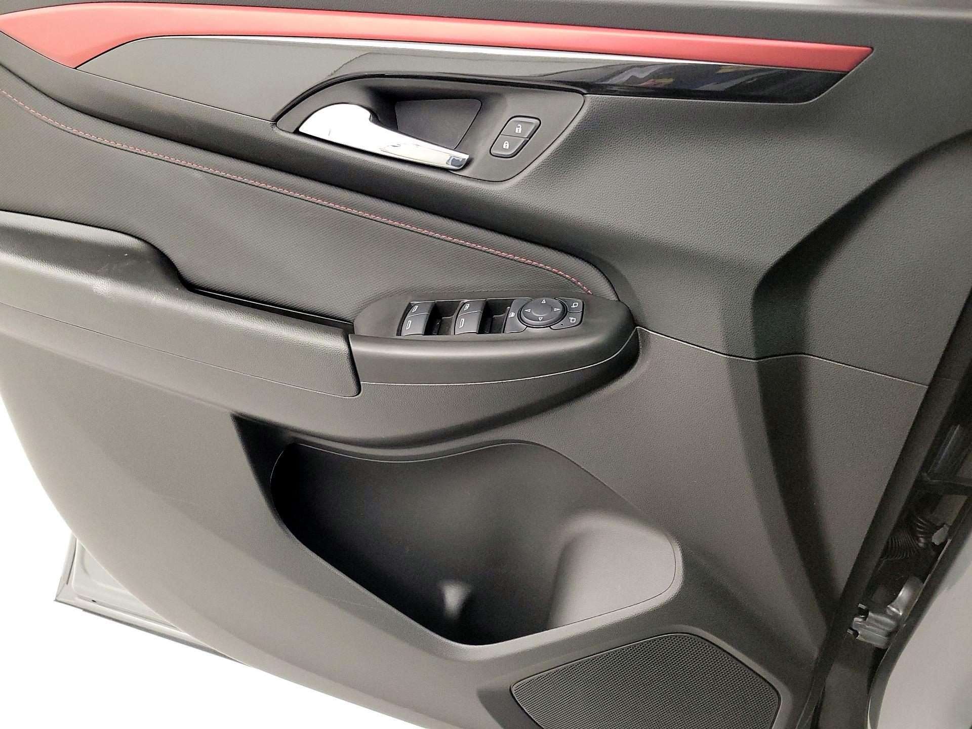 Thumbnail: 2026 Chevrolet TrailBlazer - 12