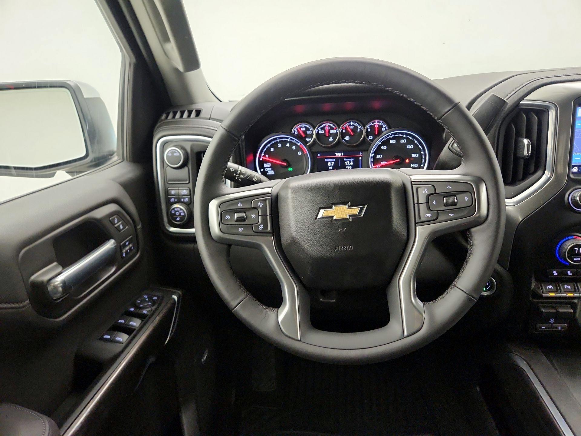 Thumbnail: 2021 Chevrolet Silverado 1500 - 10