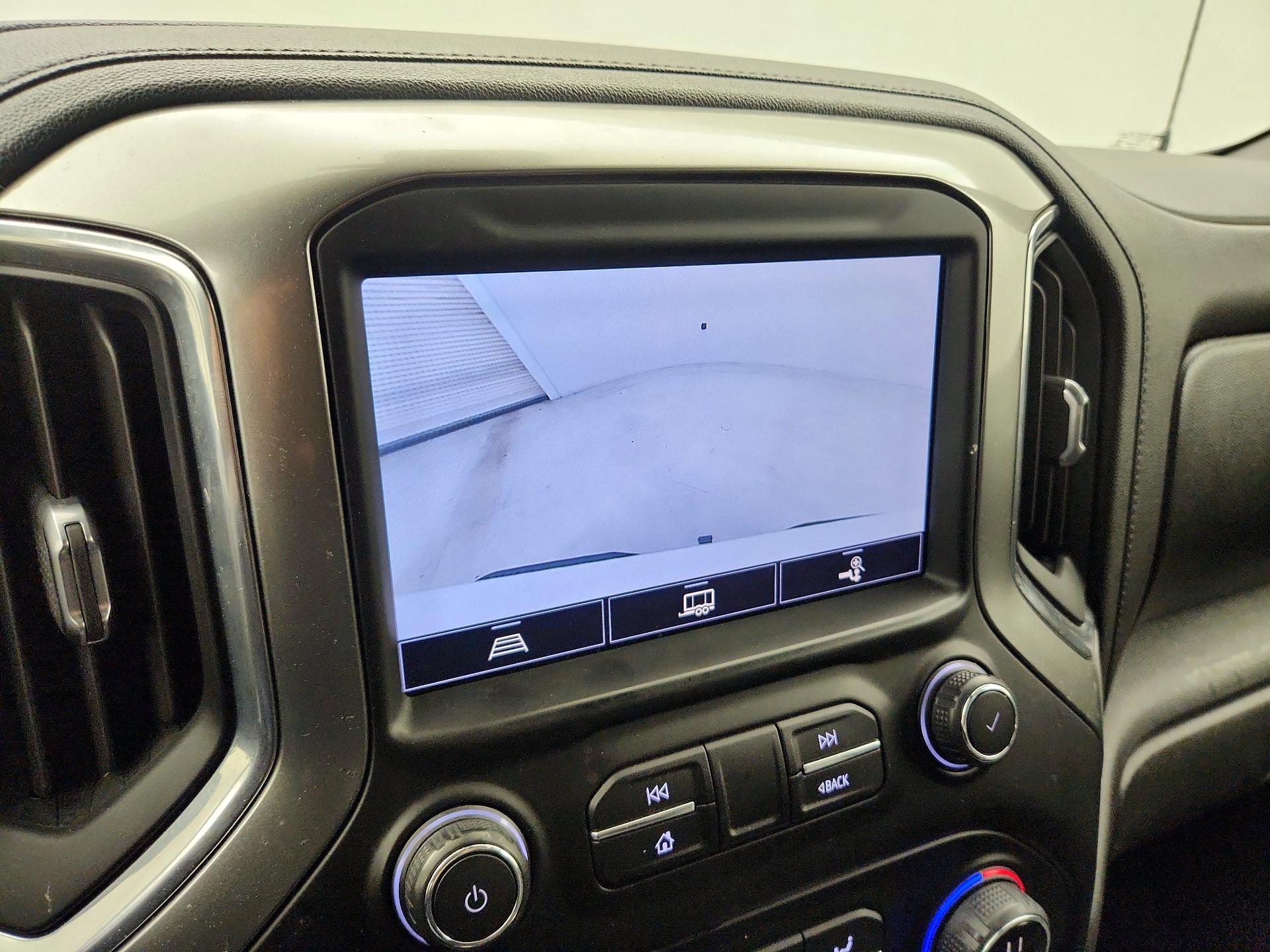 Thumbnail: 2021 Chevrolet Silverado 1500 - 15