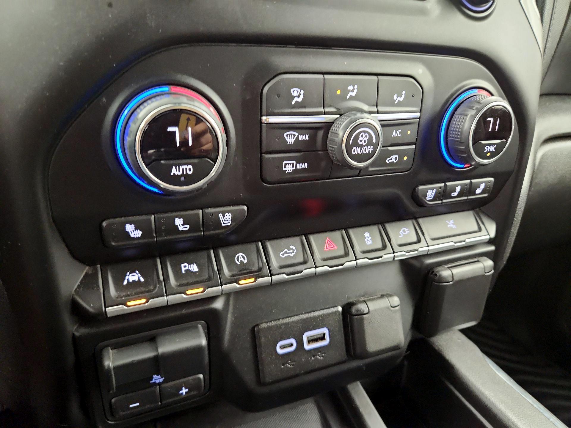 Thumbnail: 2021 Chevrolet Silverado 1500 - 17