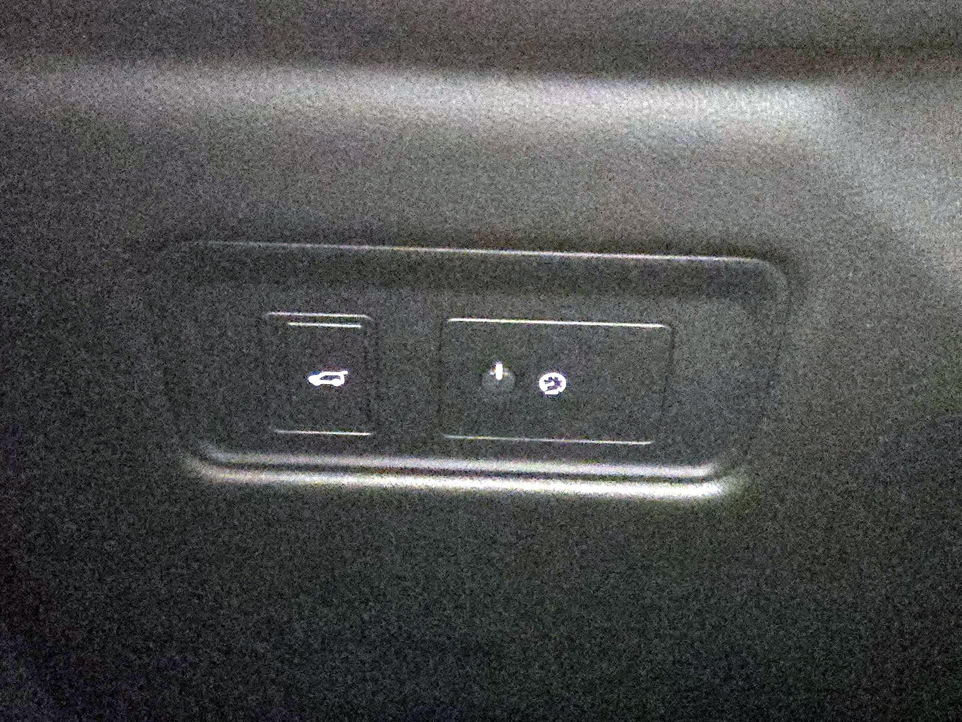 Thumbnail: 2024 Jaguar F-Pace - 13