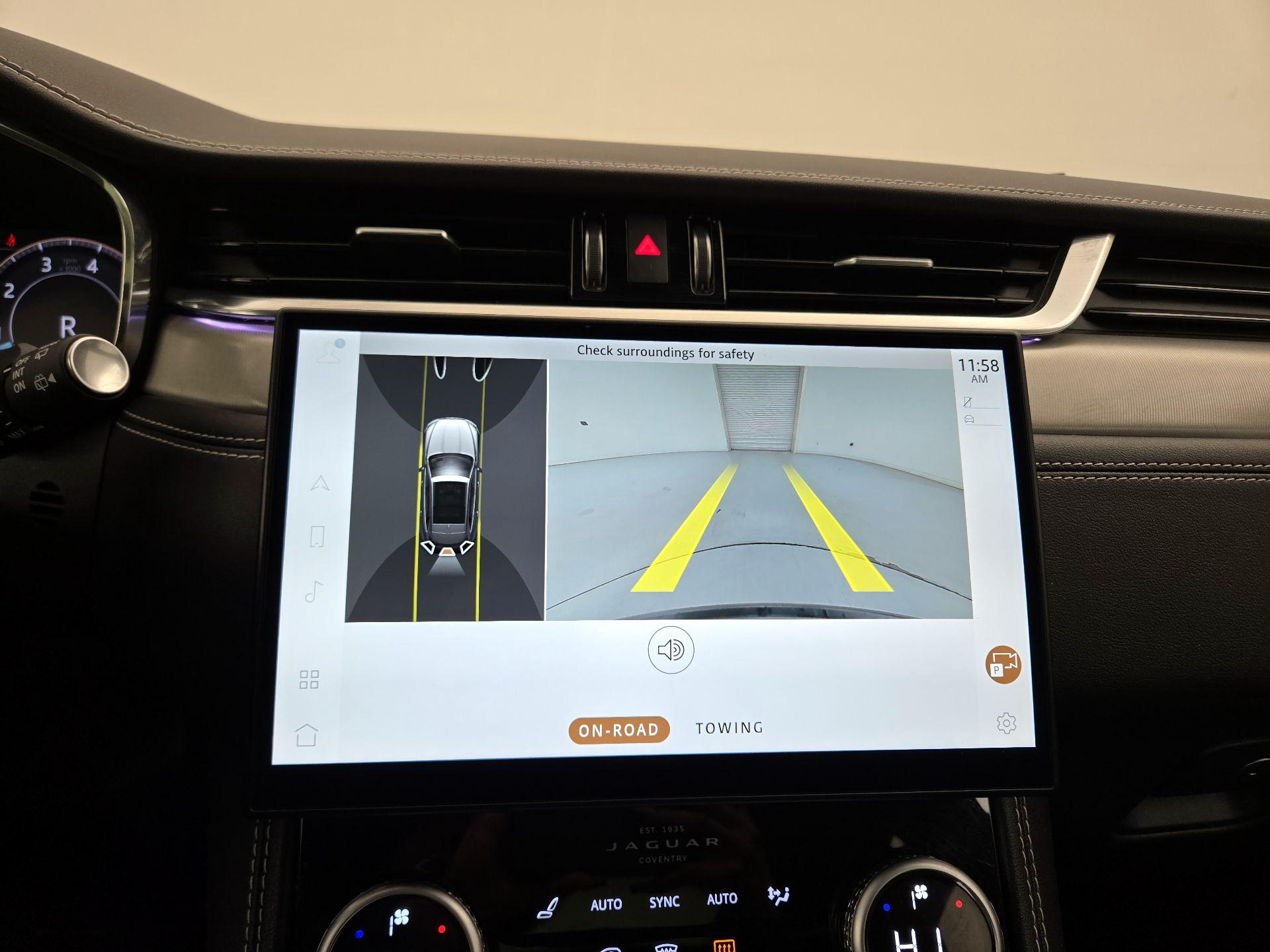 Thumbnail: 2024 Jaguar F-Pace - 15