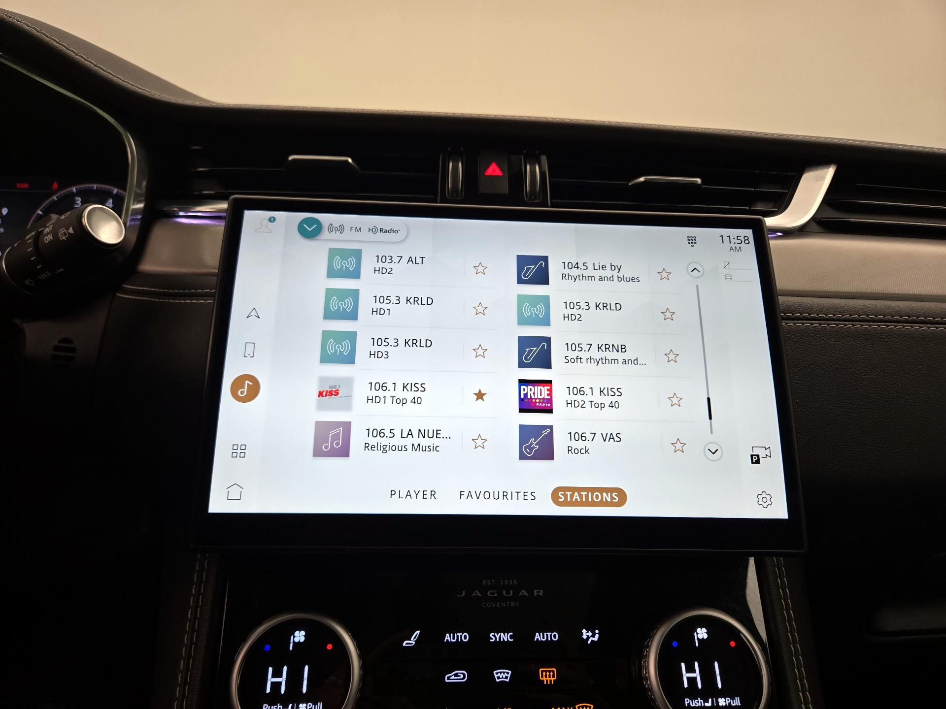 Thumbnail: 2024 Jaguar F-Pace - 16