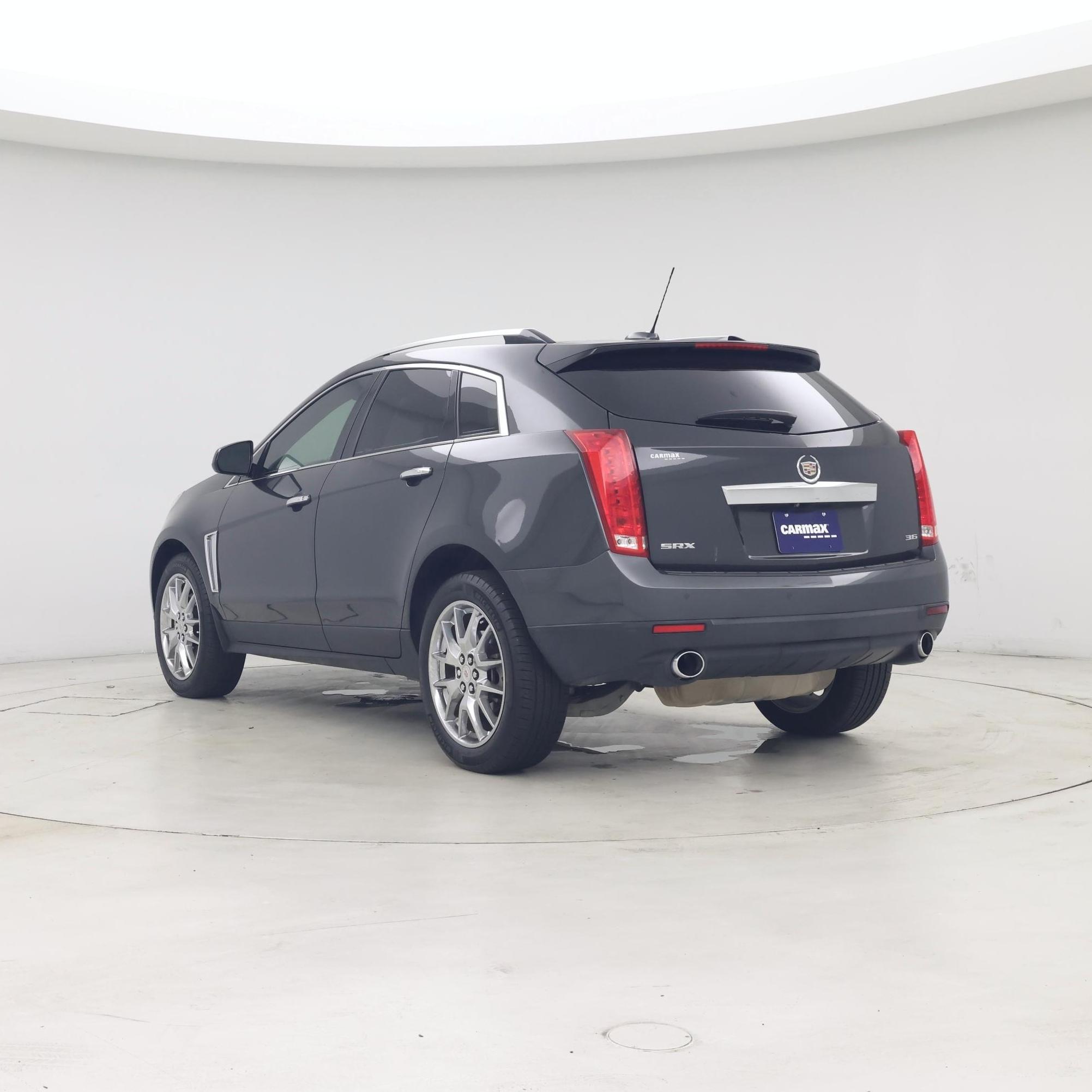 Thumbnail: 2016 Cadillac SRX - 2