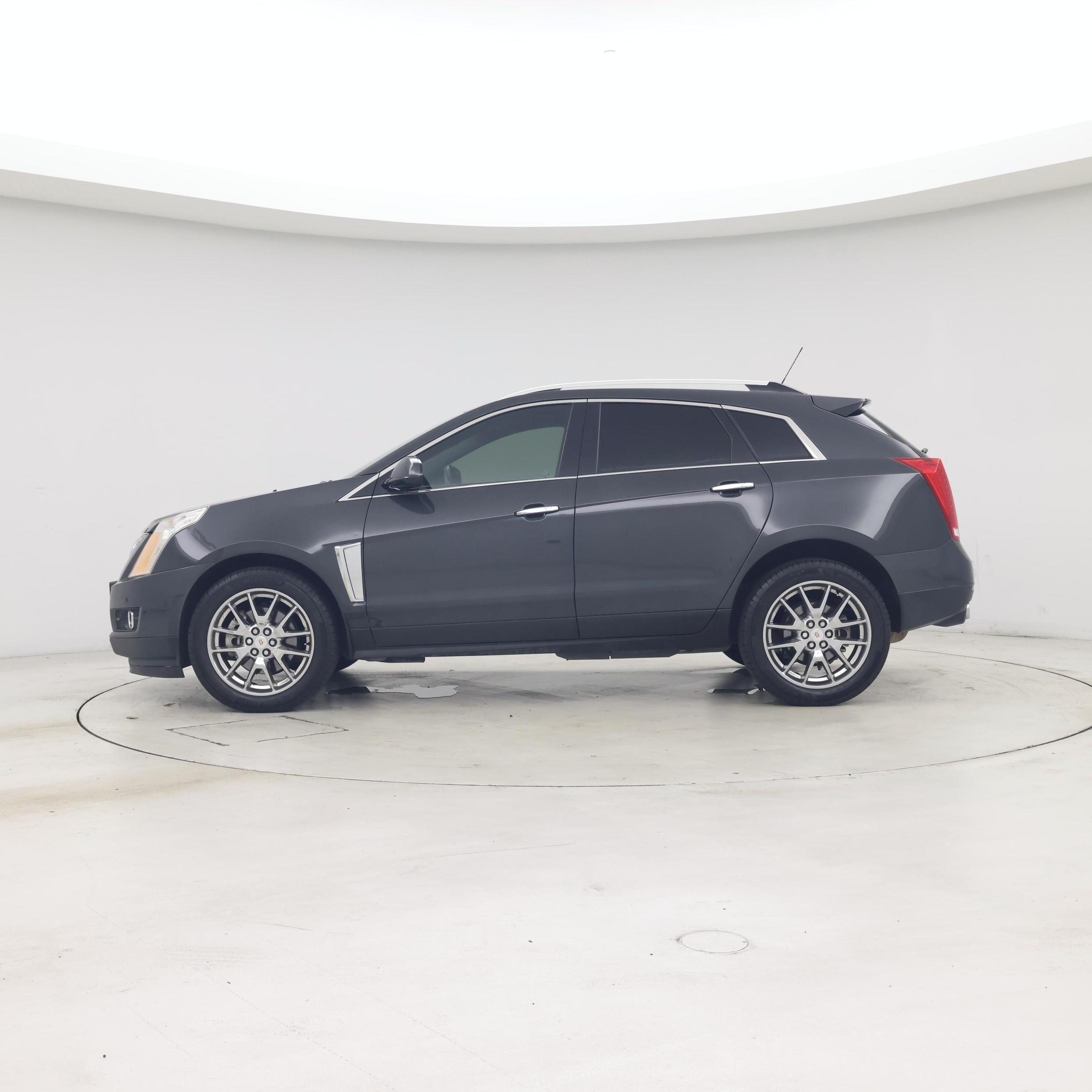 Thumbnail: 2016 Cadillac SRX - 3