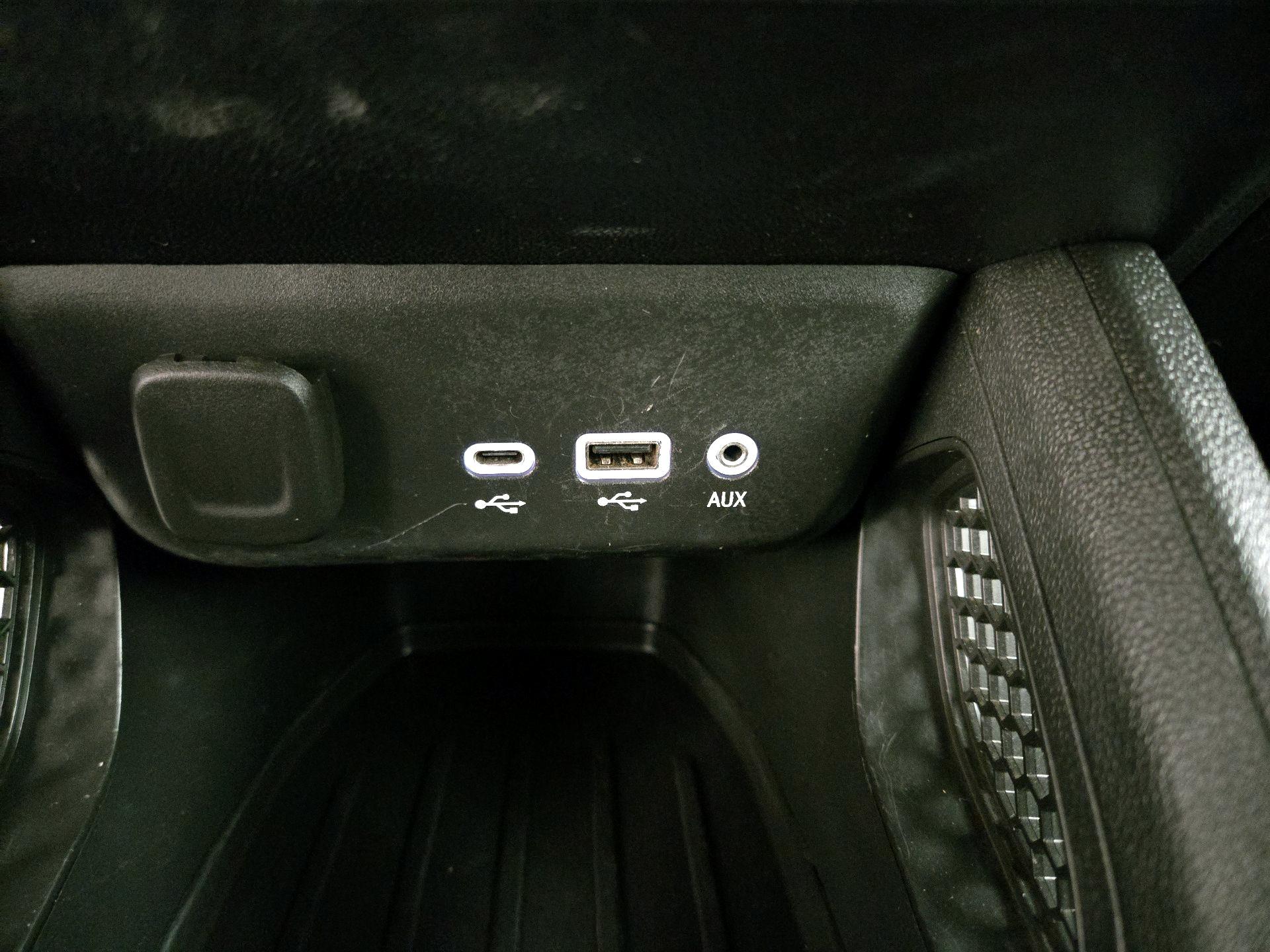 Thumbnail: 2023 Chevrolet TrailBlazer - 18