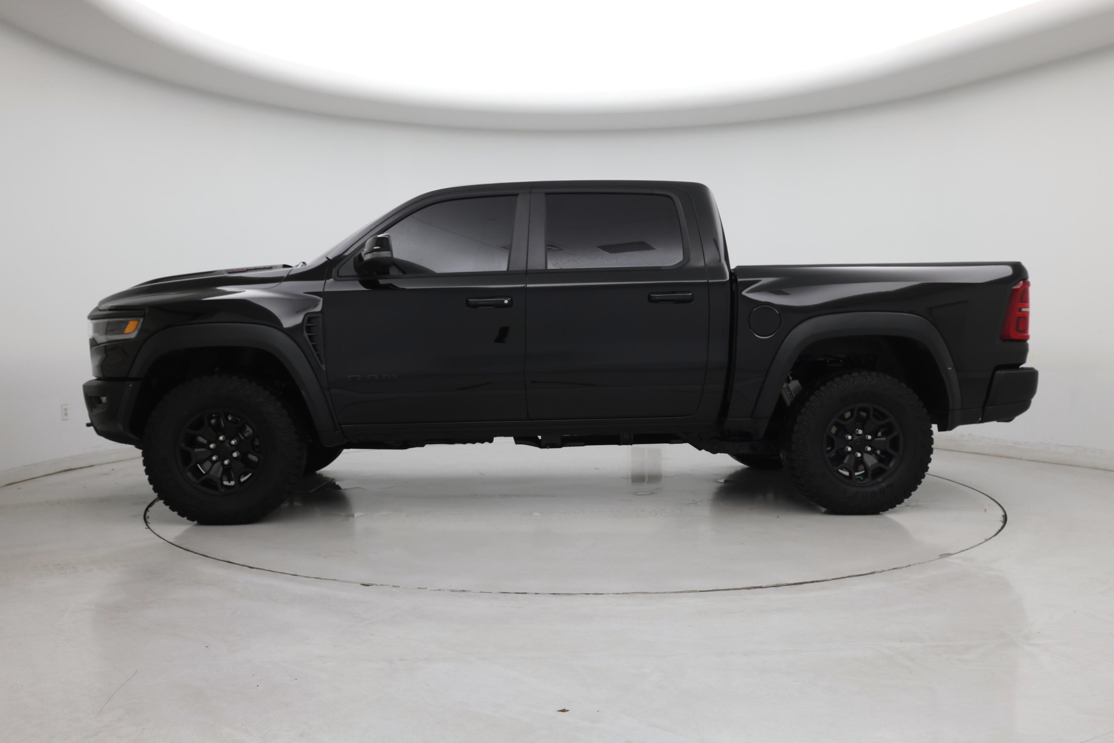 Thumbnail: 2026 RAM 1500 - 3