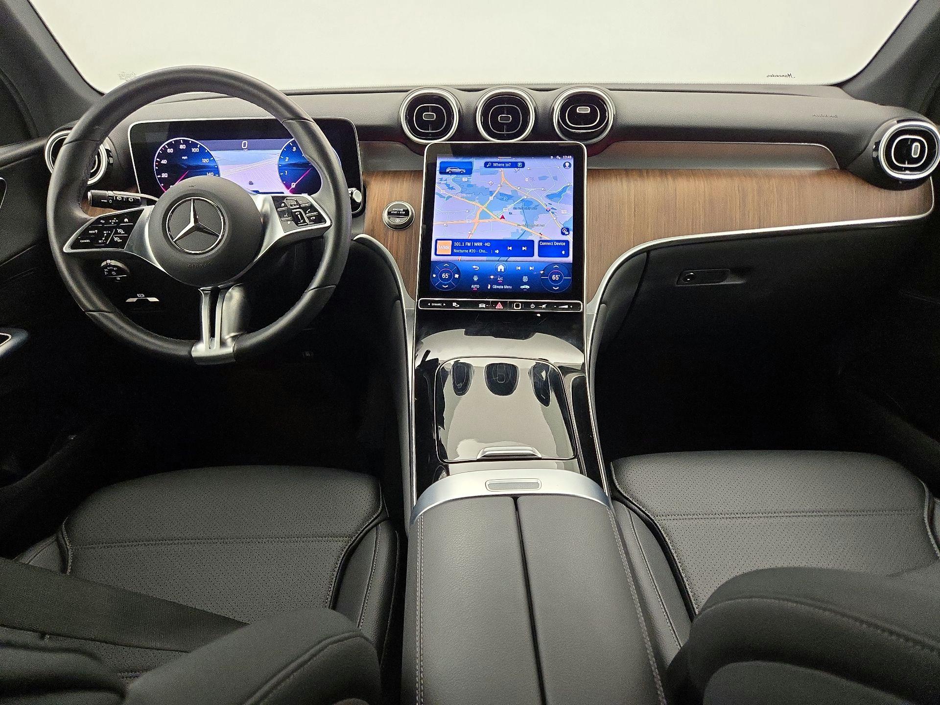 Thumbnail: 2025 Mercedes-Benz GLC - 9