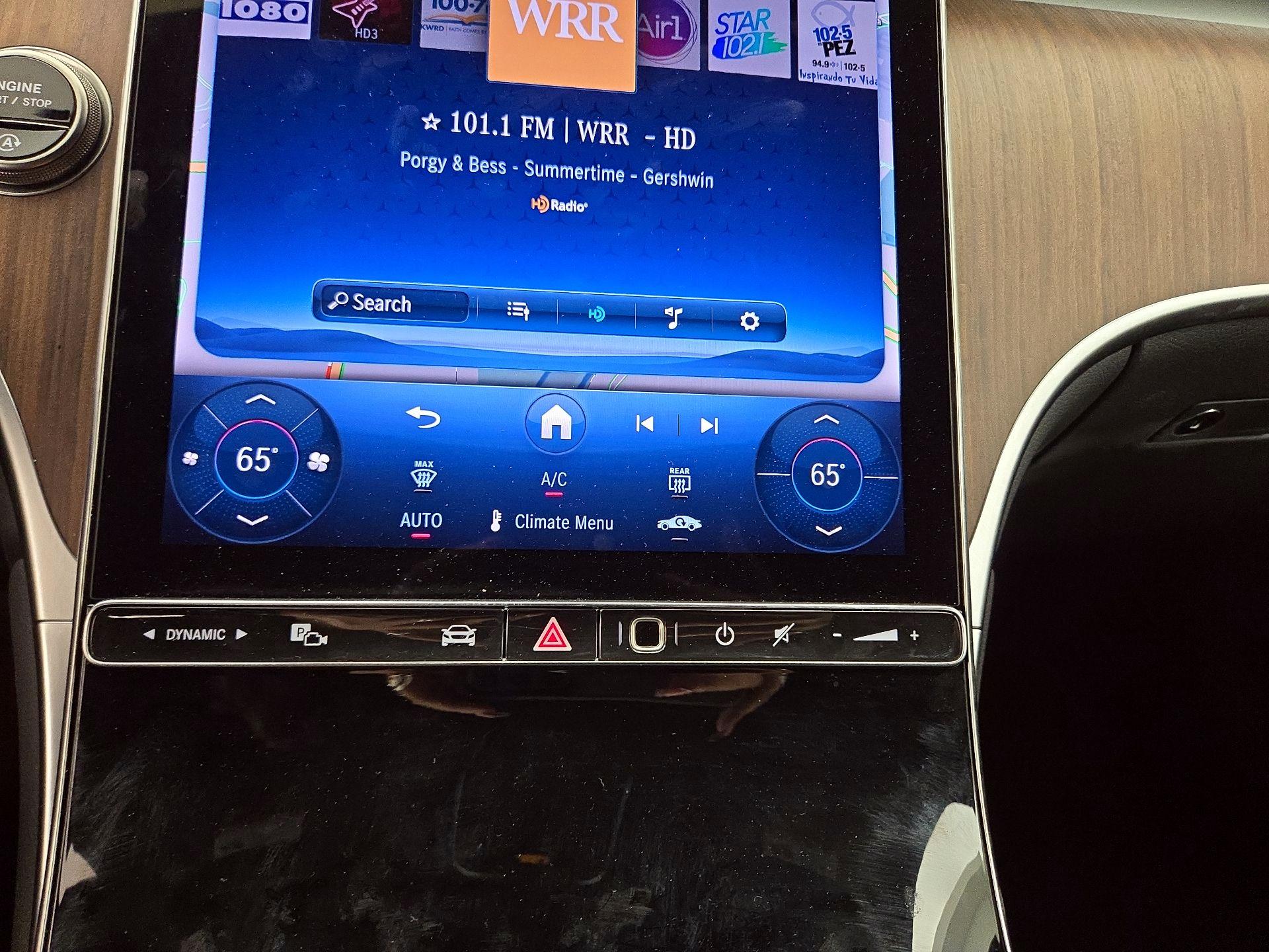 Thumbnail: 2025 Mercedes-Benz GLC - 17